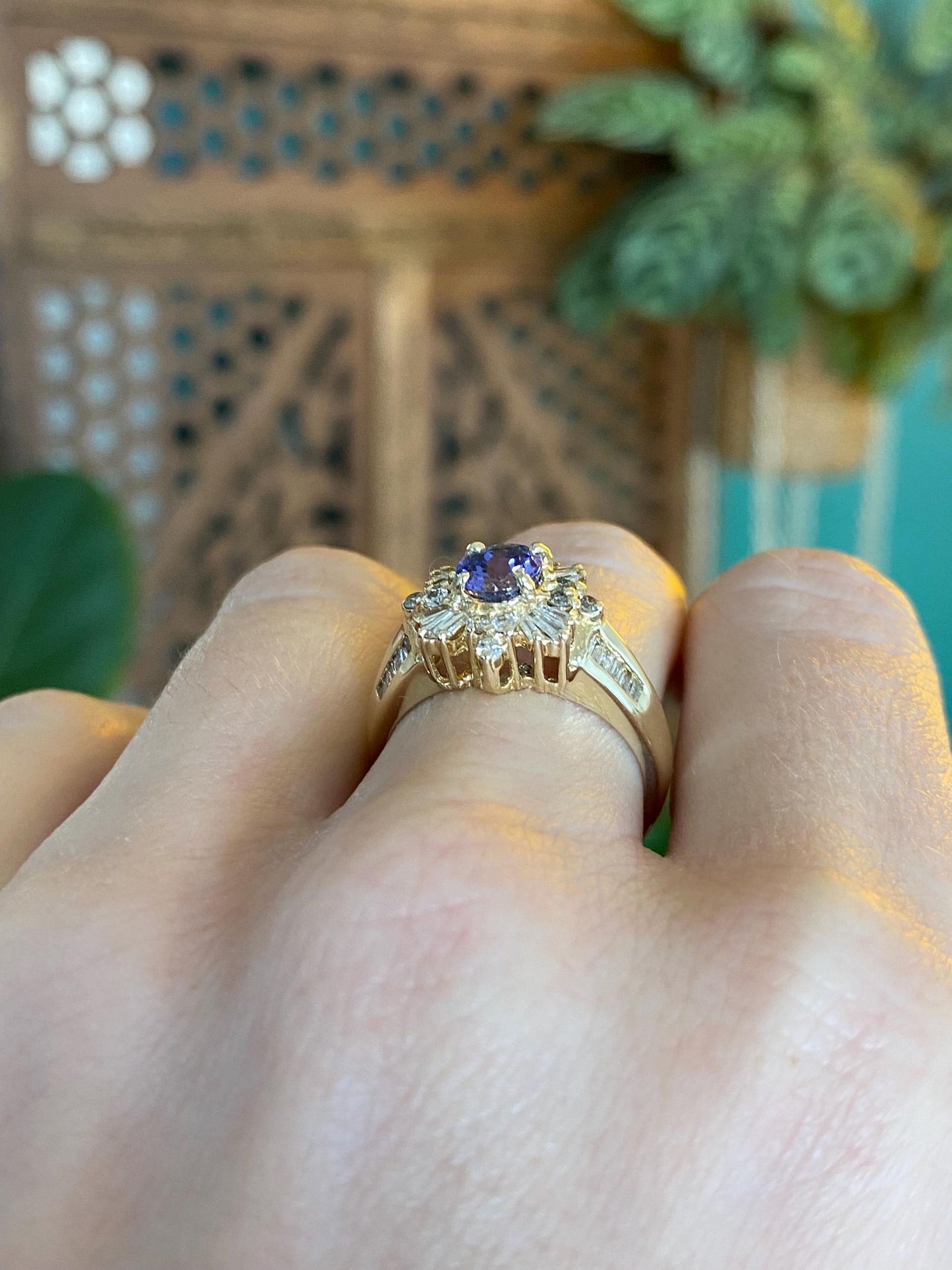 Vintage Solid 14k Yellow Gold Diamond Halo Tanzanite Ring - Size 6.75