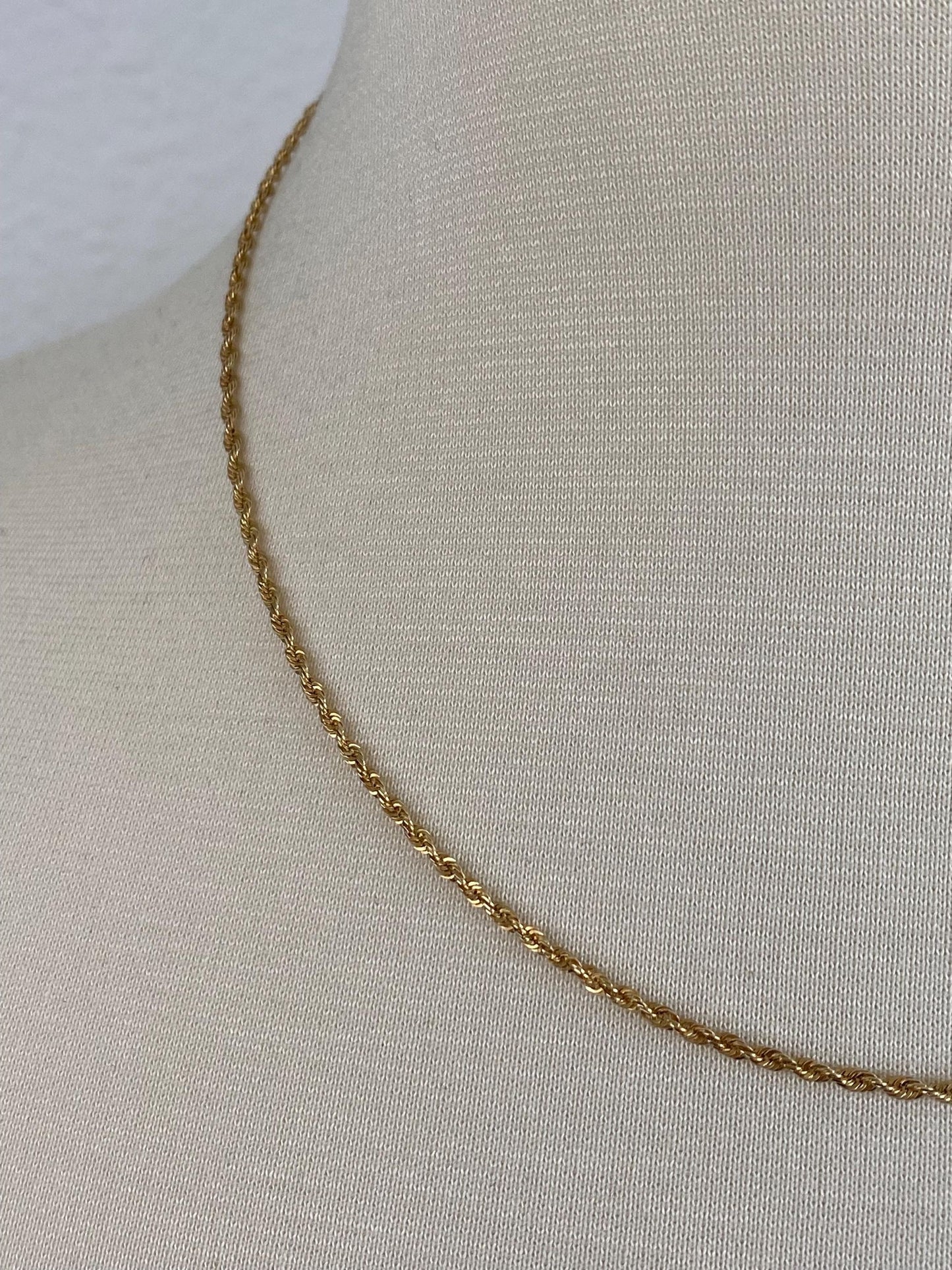 Vintage Solid 14k Yellow Gold Slim Rope Chain Necklace - 18 inches