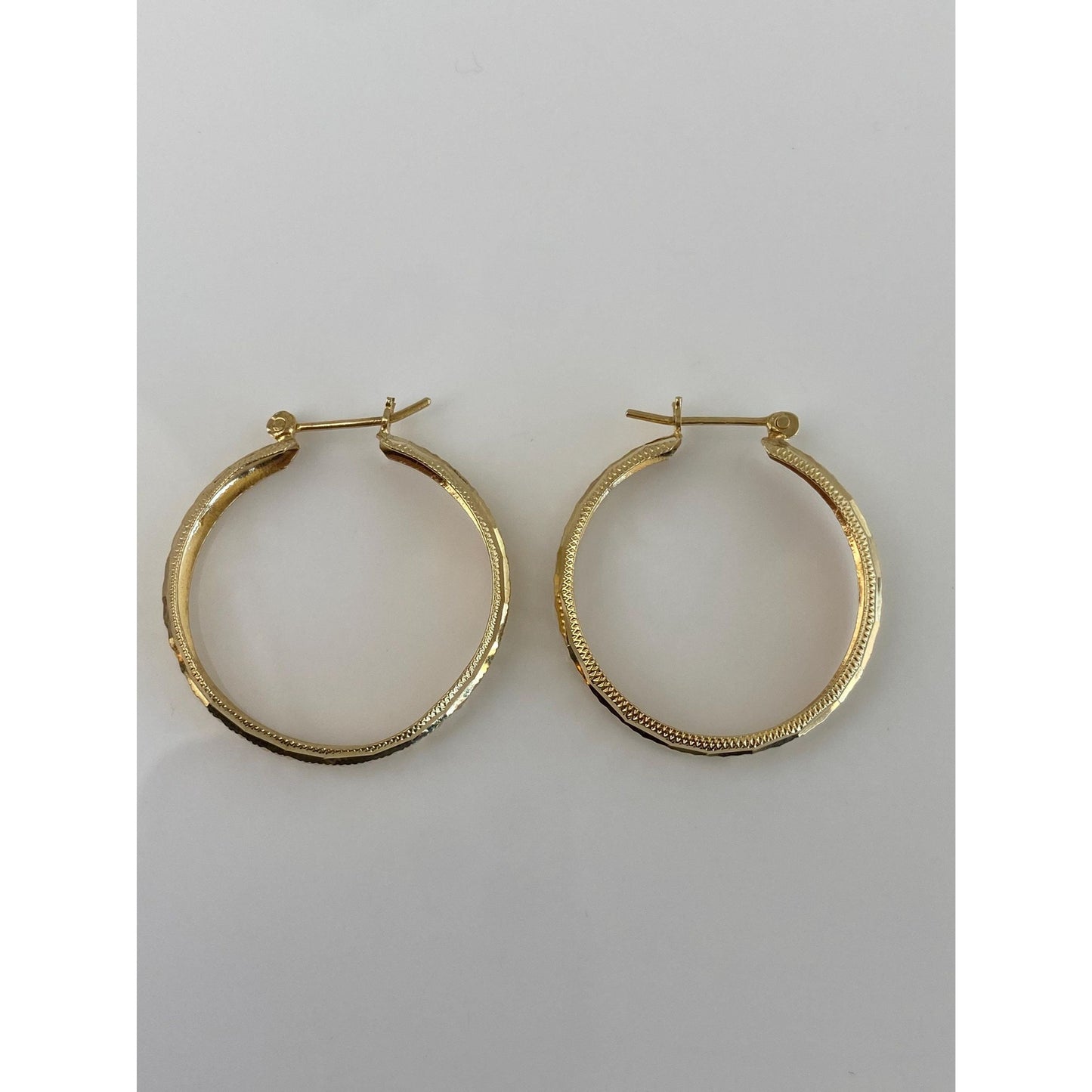 Vintage Solid 14k Yellow Gold Diamond Cut Hoop Earrings