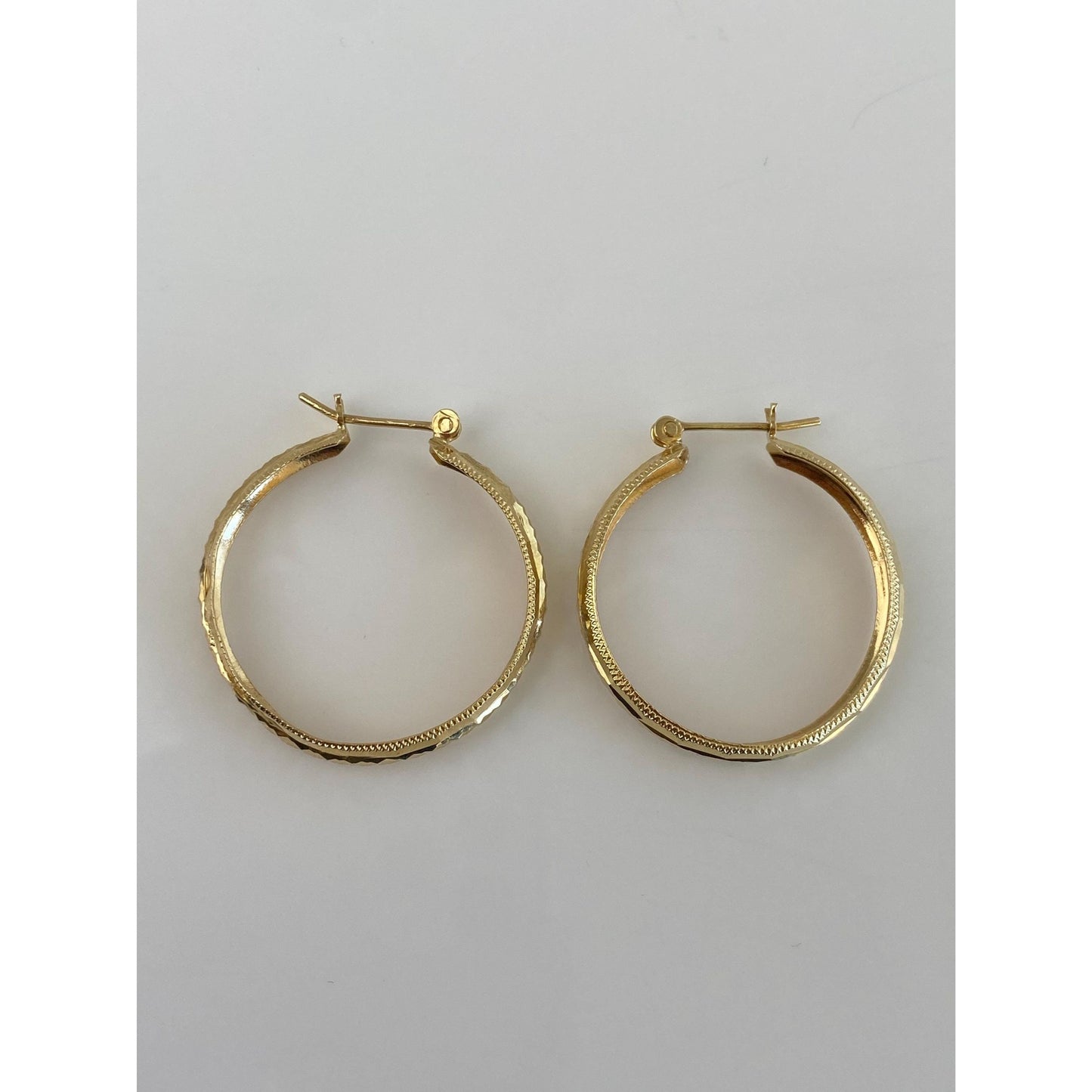 Vintage Solid 14k Yellow Gold Diamond Cut Hoop Earrings