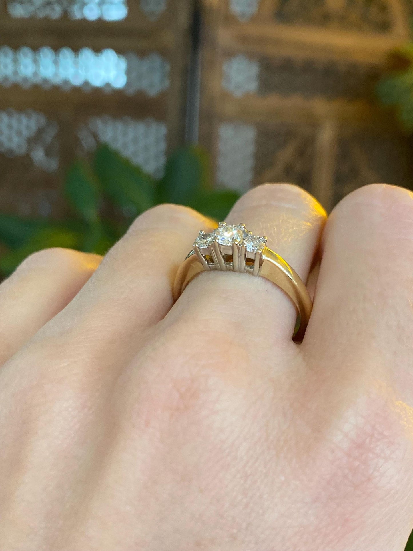 Vintage Solid 14k White & Yellow Gold Diamond Ring - Size 8.75
