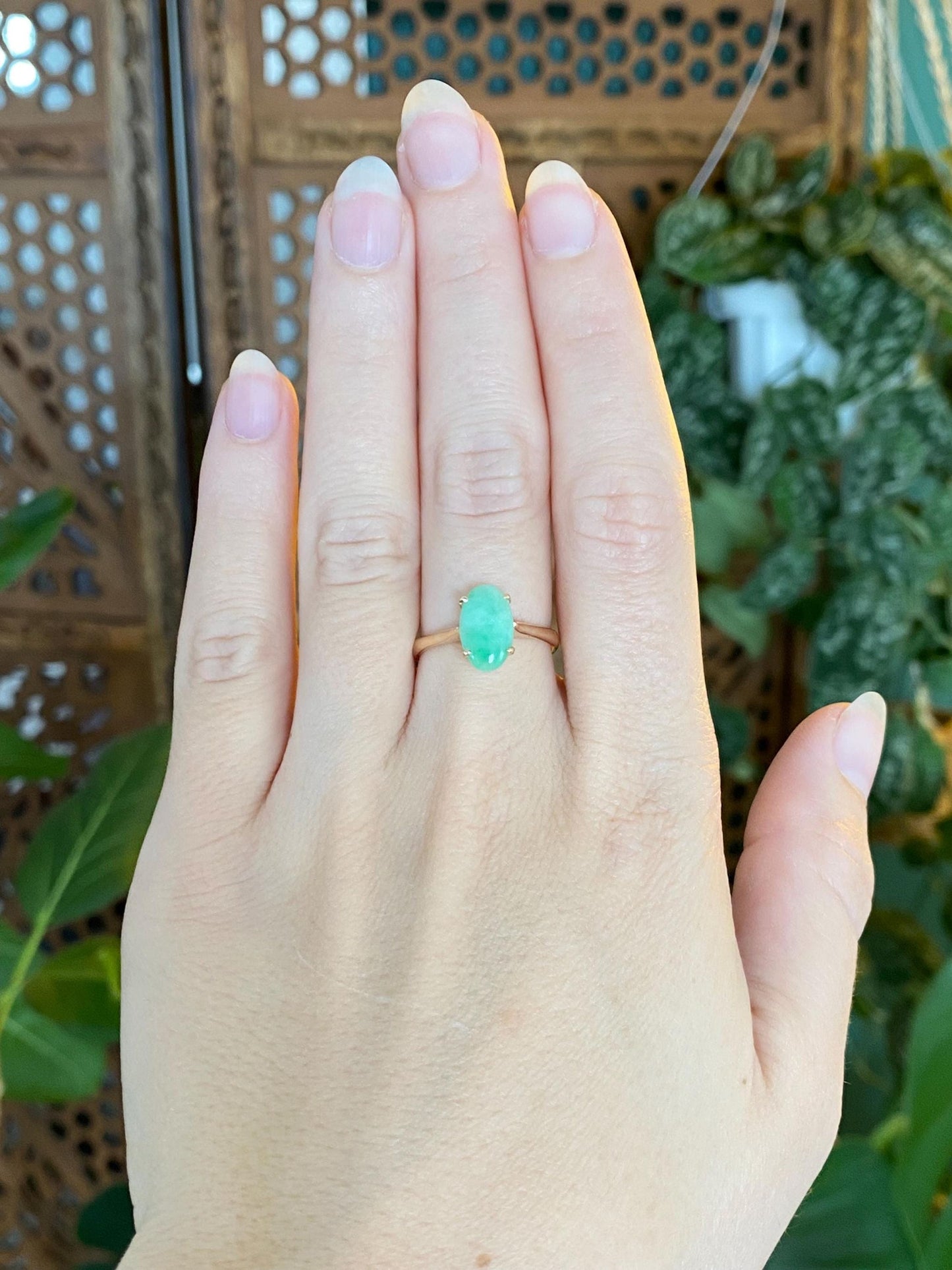 Vintage Solid 14k Yellow Gold Jade Ring - Size 7