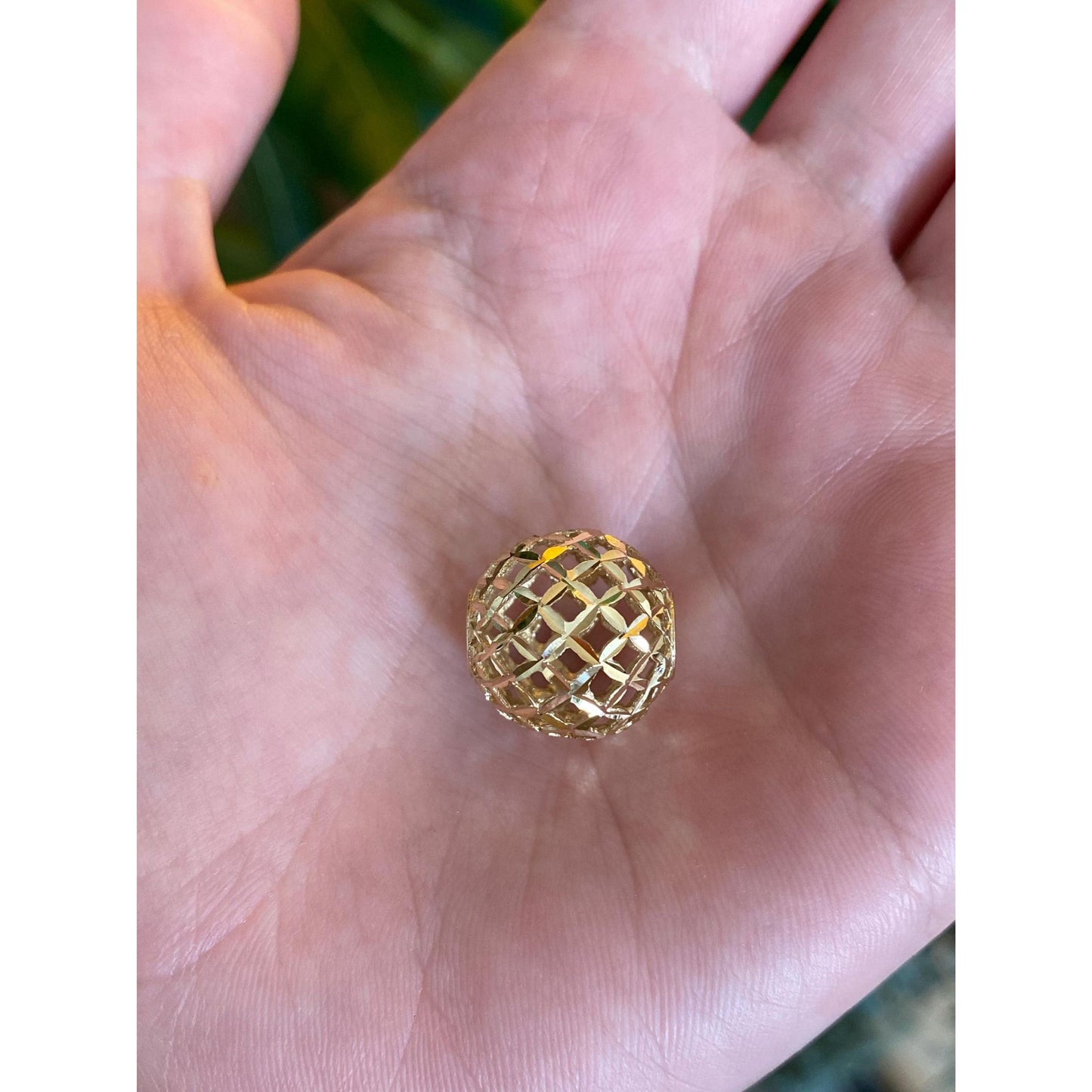 Vintage Solid 14k Yellow Gold Diamond Cut Open Work Ball Slide Charm