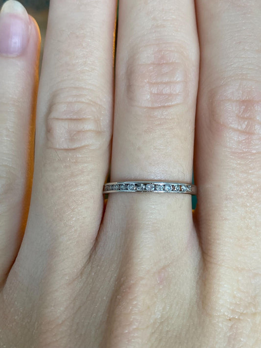 Vintage Solid Platinum Diamond Ring Band - Size 7