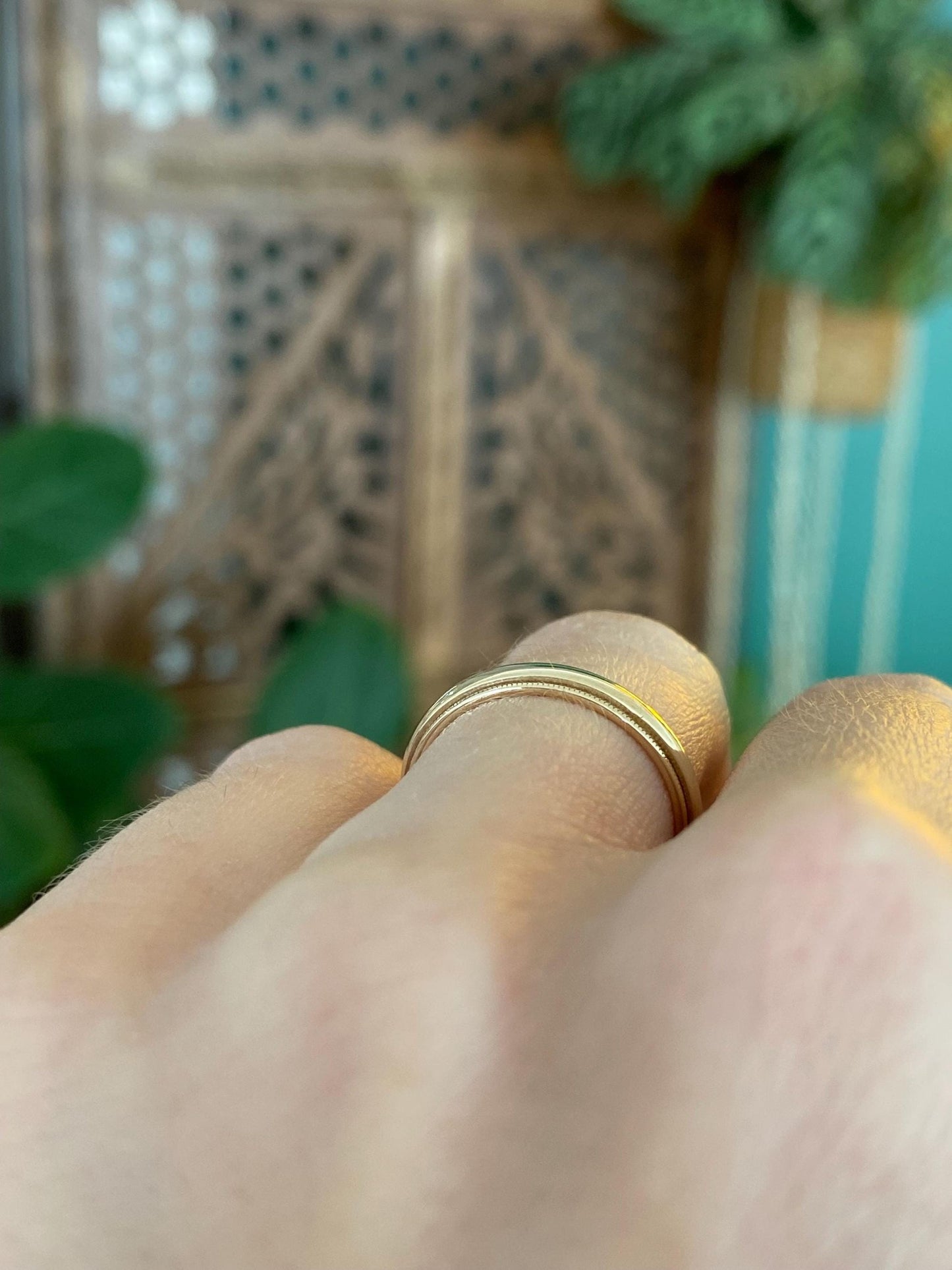 Vintage Solid 14k Yellow Gold Slim Miligrain Ring Band - Size 5.25