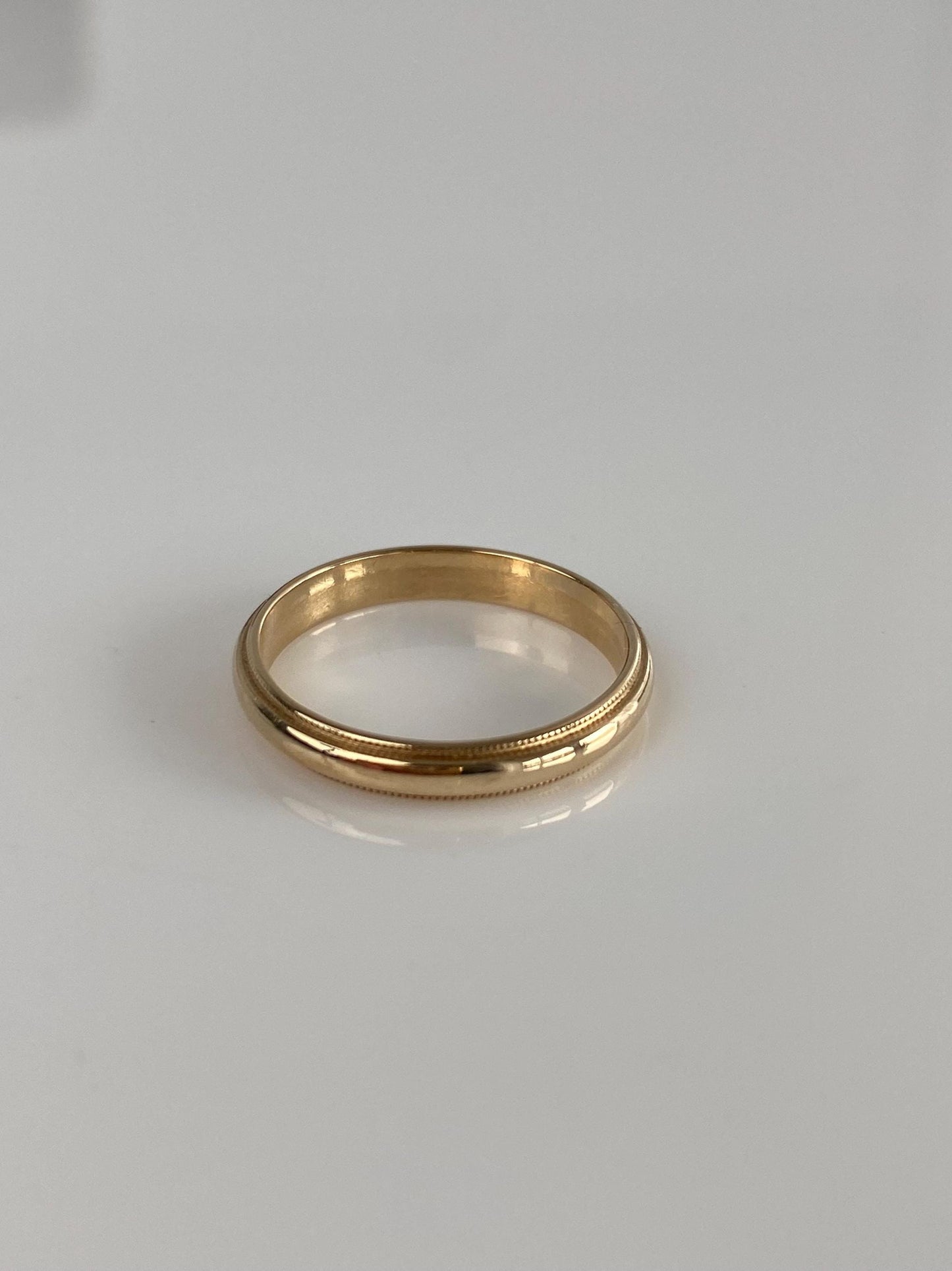 Vintage Solid 14k Yellow Gold Slim Miligrain Ring Band - Size 5.25