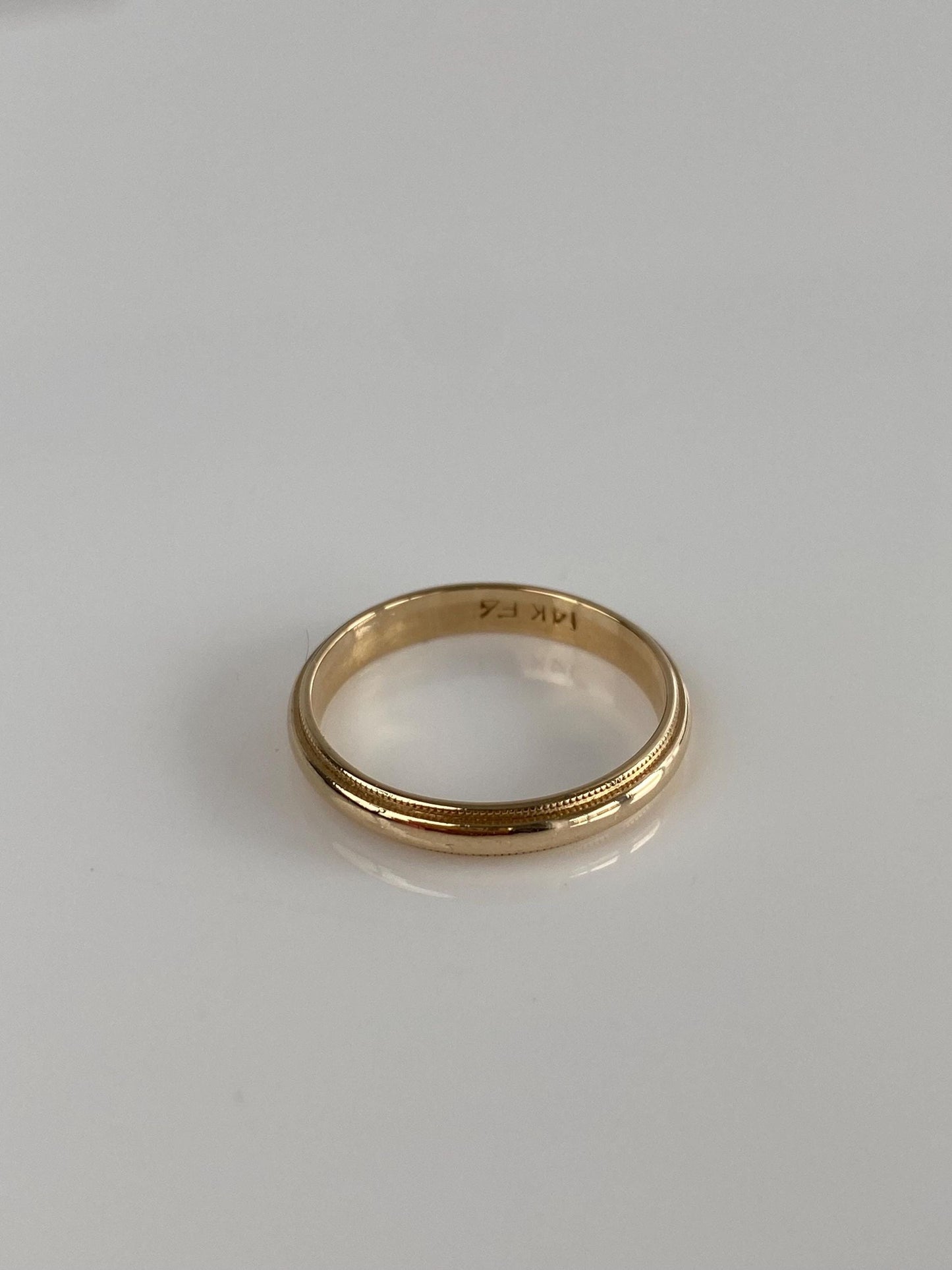 Vintage Solid 14k Yellow Gold Slim Miligrain Ring Band - Size 5.25