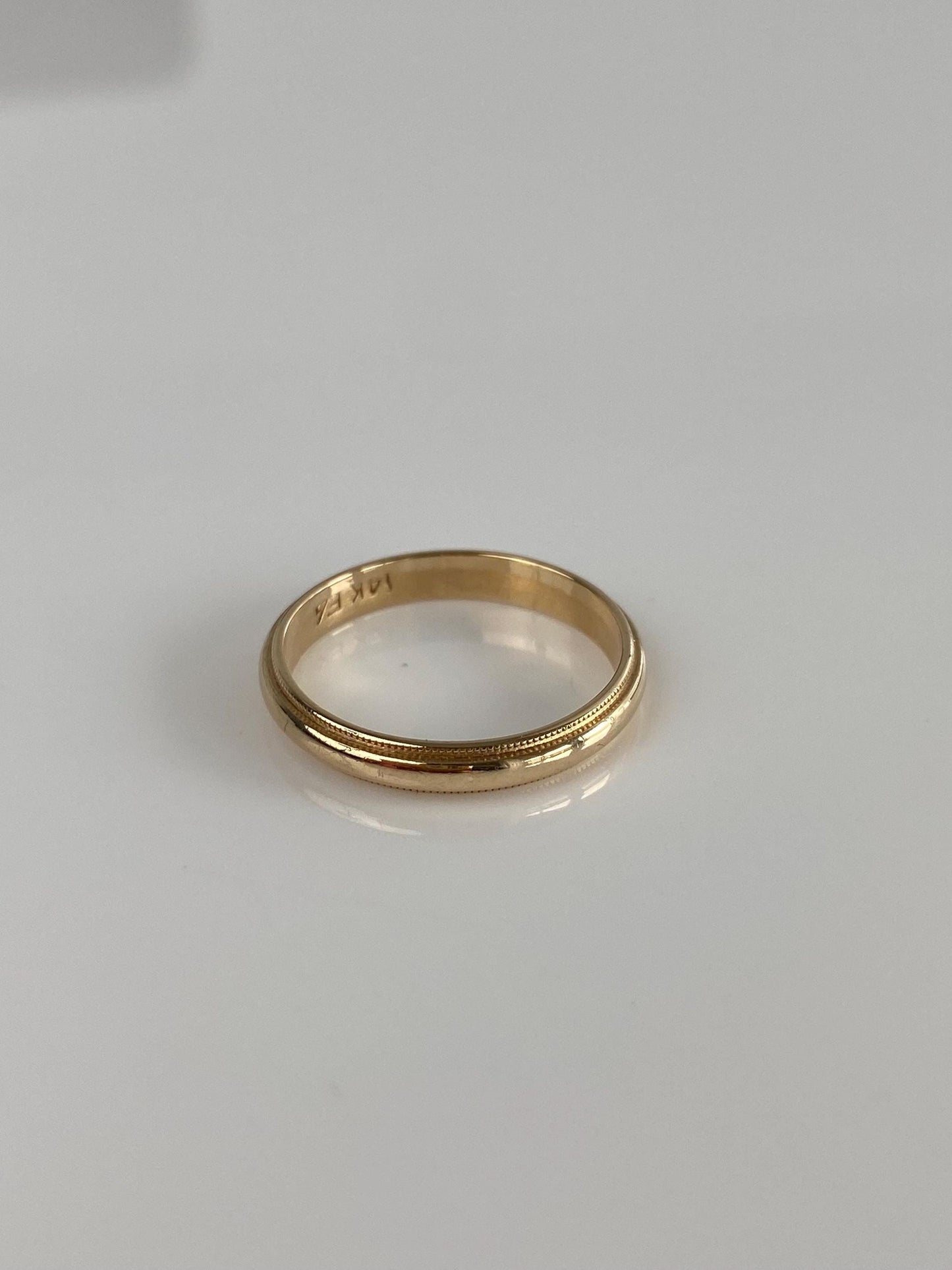 Vintage Solid 14k Yellow Gold Slim Miligrain Ring Band - Size 5.25