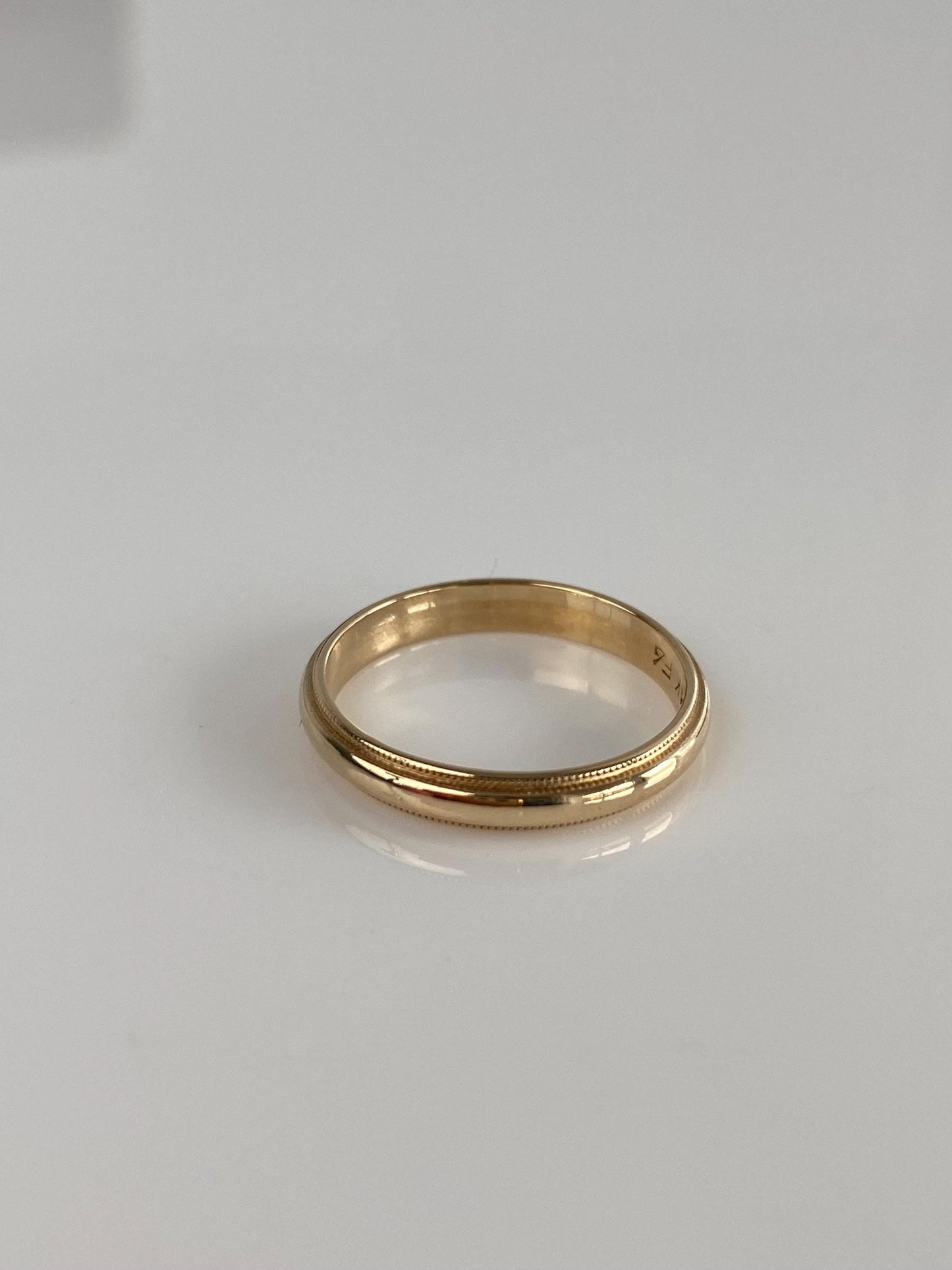 Vintage Solid 14k Yellow Gold Slim Miligrain Ring Band - Size 5.25