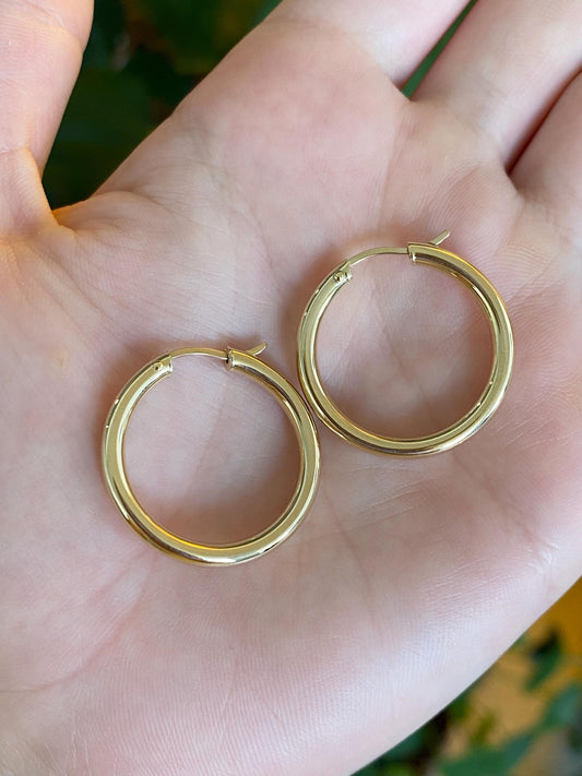 Vintage 14k Yellow Gold Hoop Earrings
