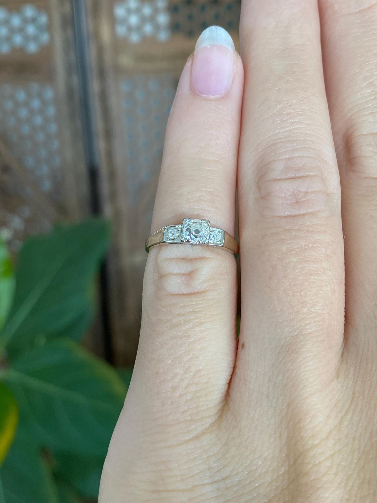 Vintage Solid 14k White & Yellow Gold Old Mine Cut Diamond and Clear Sapphire Ring - Size 2.75