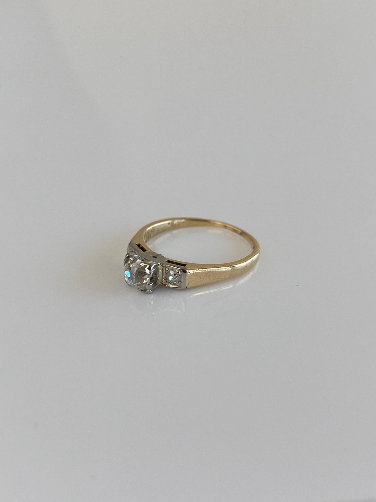 Vintage Solid 14k White & Yellow Gold Old Mine Cut Diamond and Clear Sapphire Ring - Size 2.75