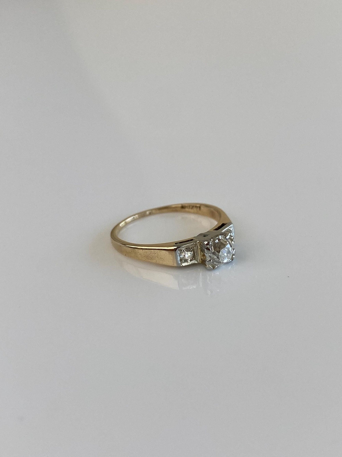 Vintage Solid 14k White & Yellow Gold Old Mine Cut Diamond and Clear Sapphire Ring - Size 2.75