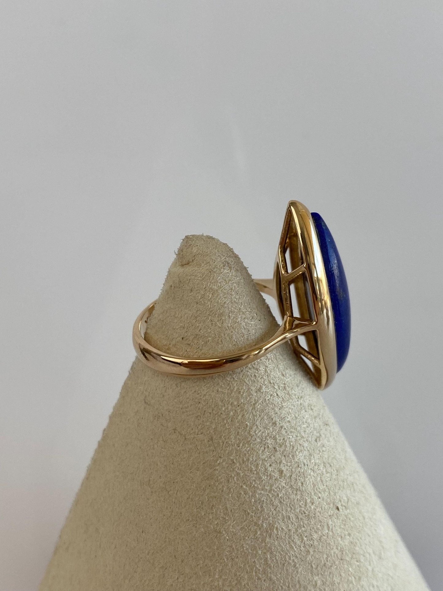 Solid 14k Marquis Blue Lapis Ring - Size 6