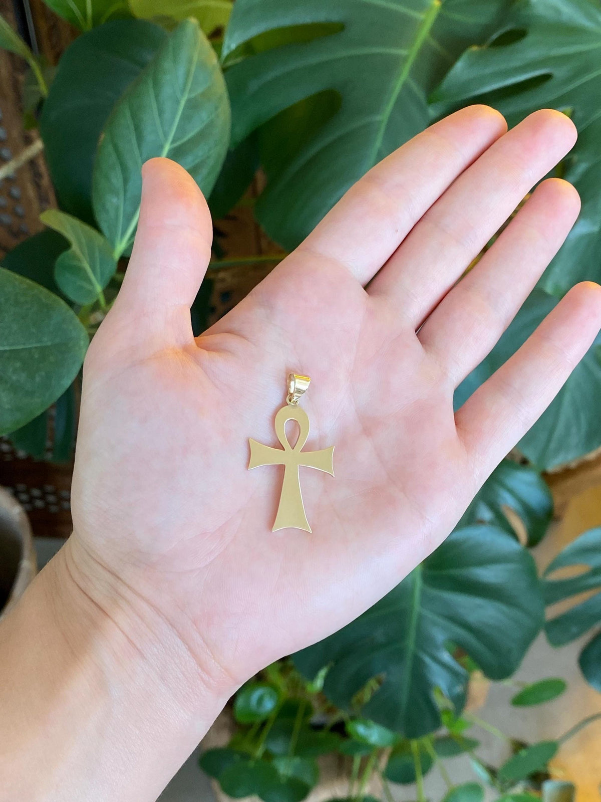 Vintage Solid 10k Yellow Gold Ankh Charm