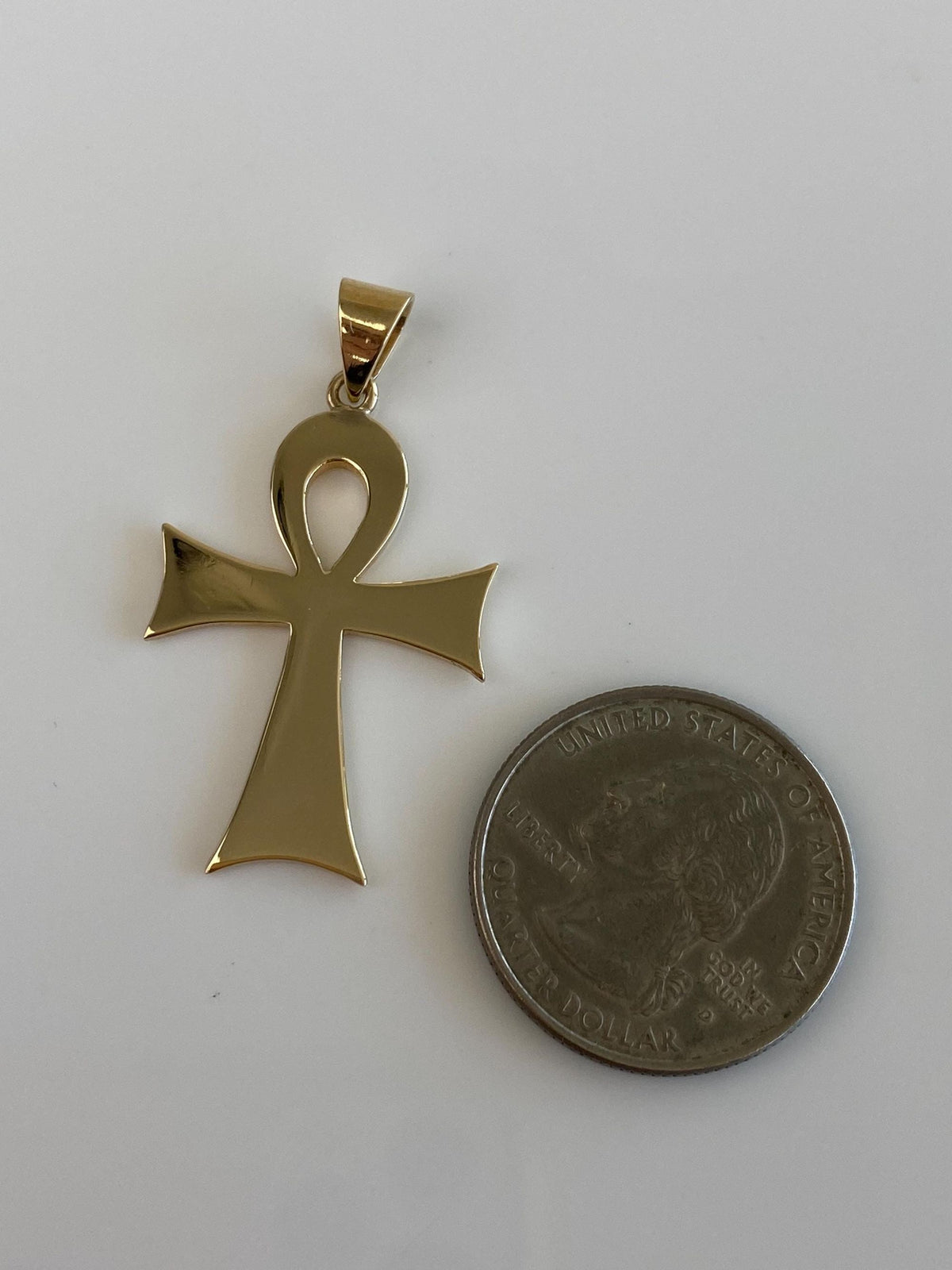 Vintage Solid 10k Yellow Gold Ankh Charm
