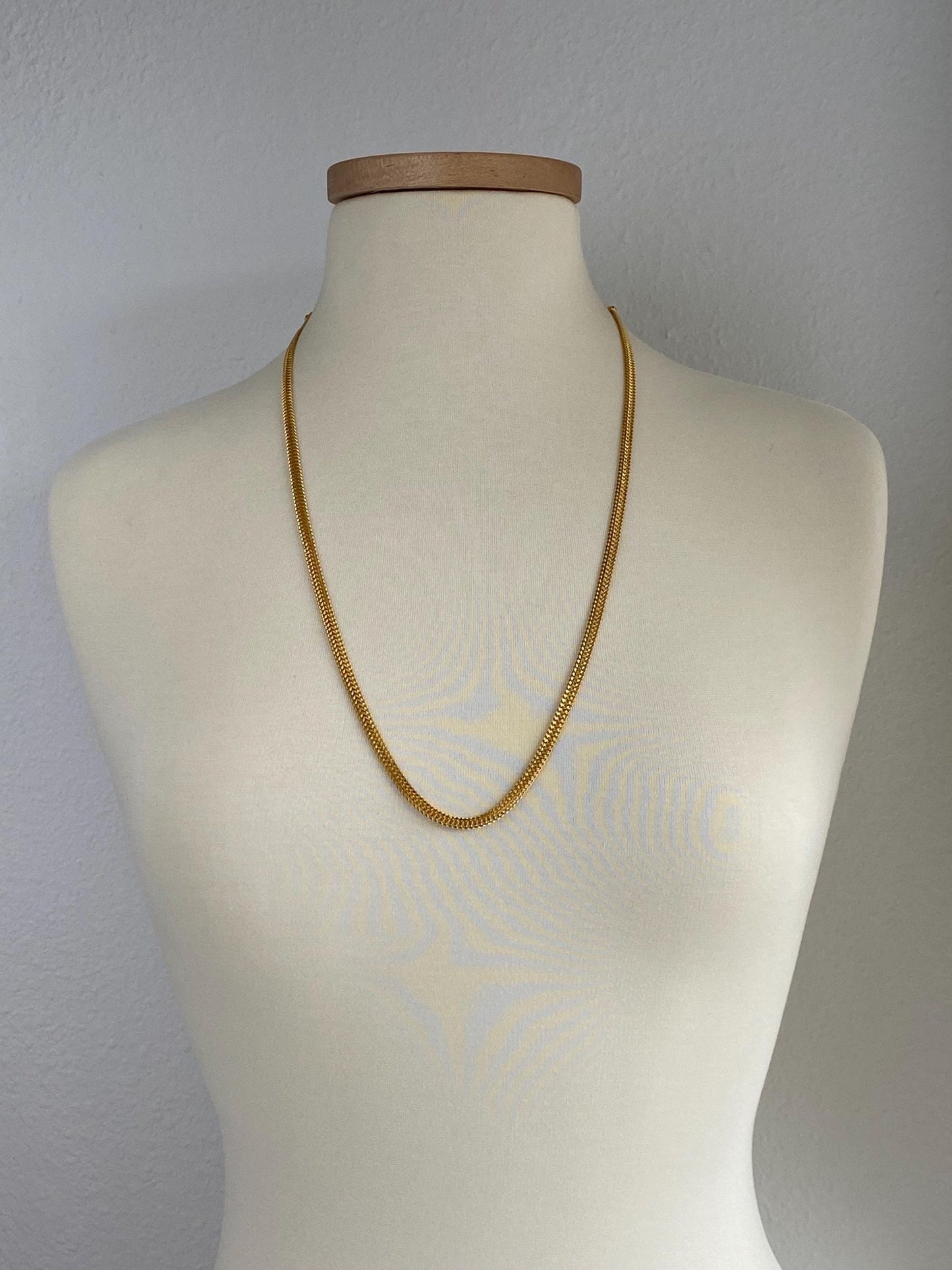 Vintage Solid 22k Yellow Gold Woven Chain Necklace - 28.75 inches