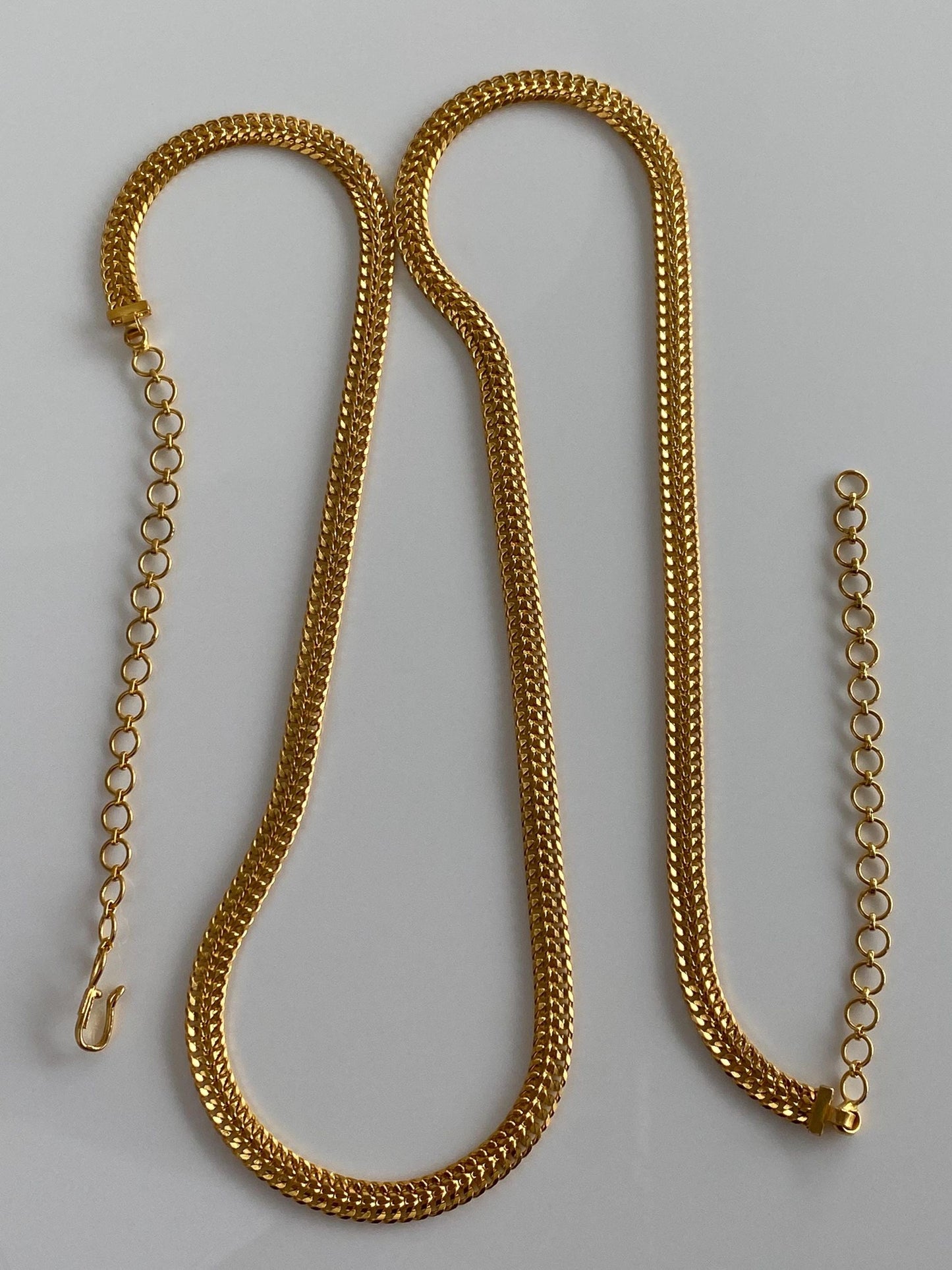Vintage Solid 22k Yellow Gold Woven Chain Necklace - 28.75 inches