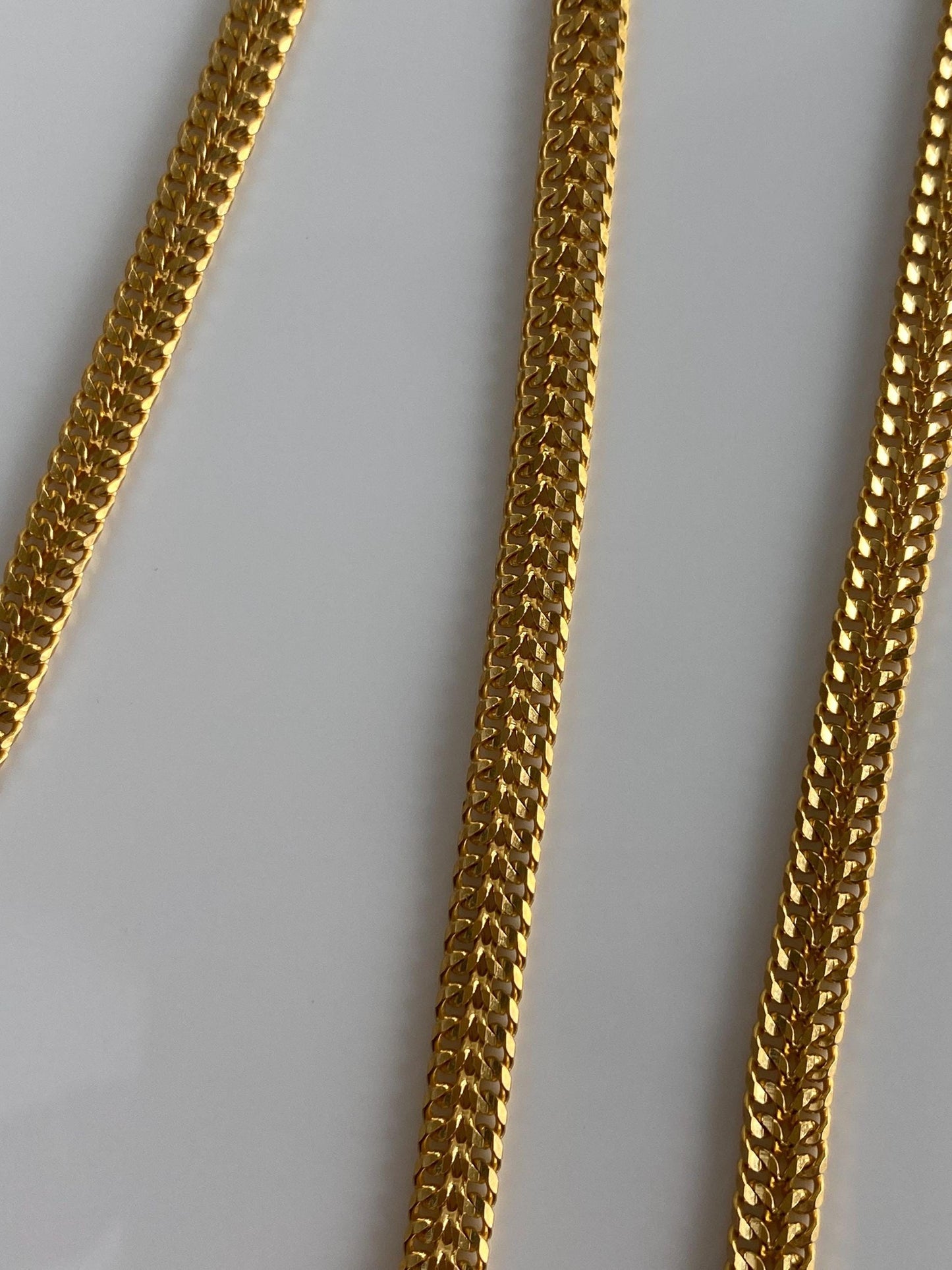 Vintage Solid 22k Yellow Gold Woven Chain Necklace - 28.75 inches