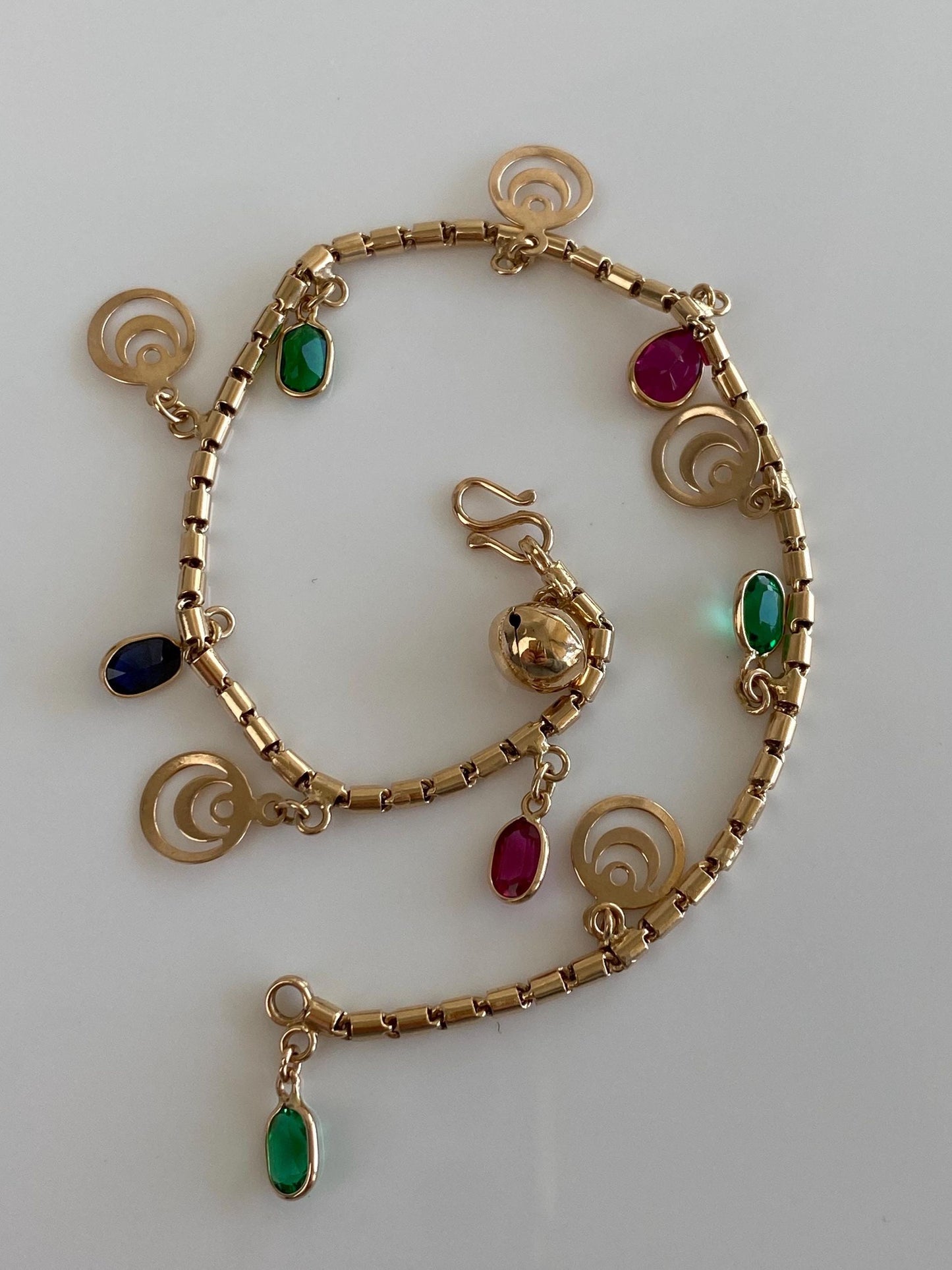 Vintage Solid 14k Rosey Gold Sapphire Ruby Emerald Barrel Link Charm Bracelet - 8 inches