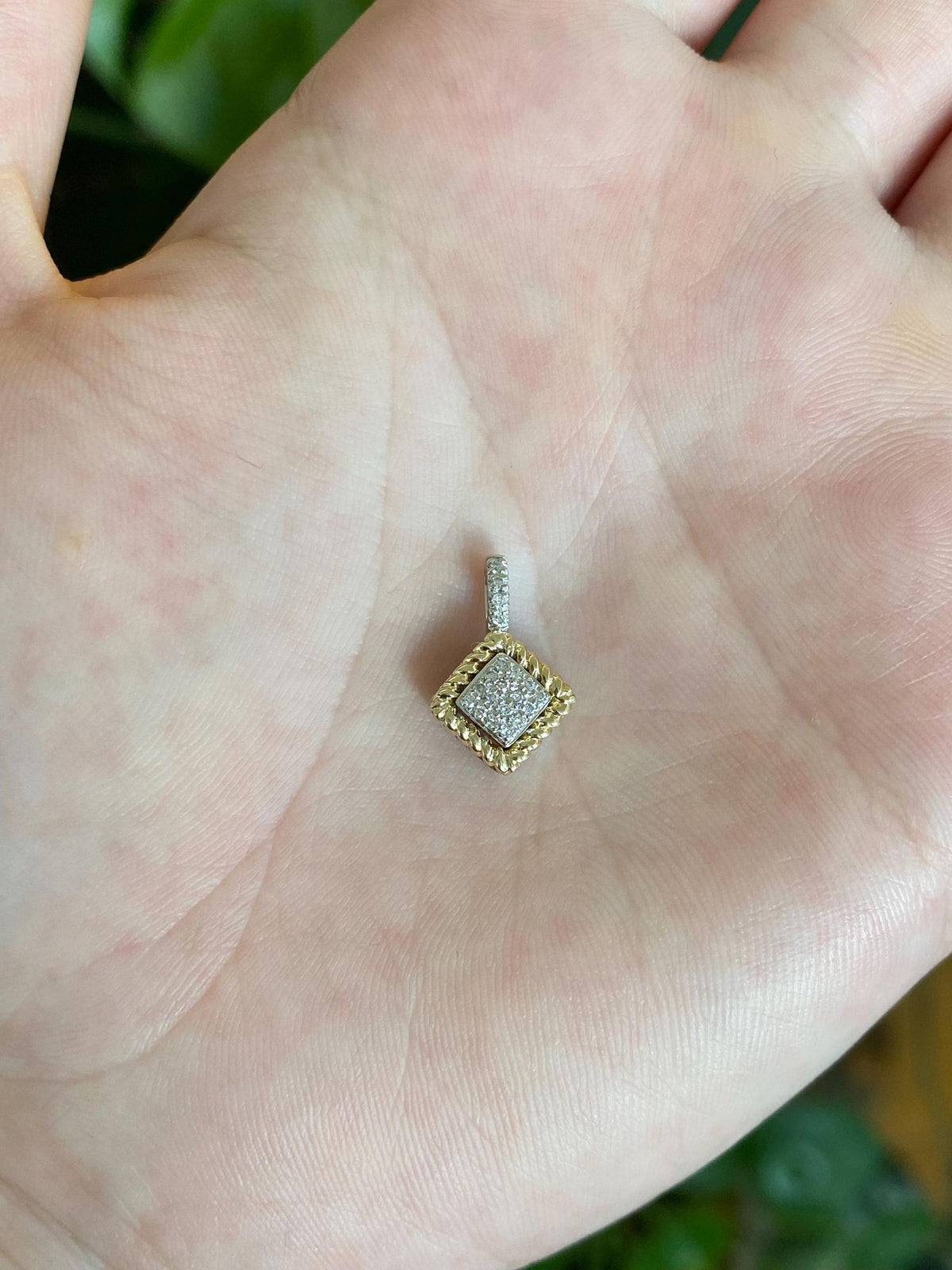 Vintage Solid 14k White & Yellow Gold Diamonds Charm