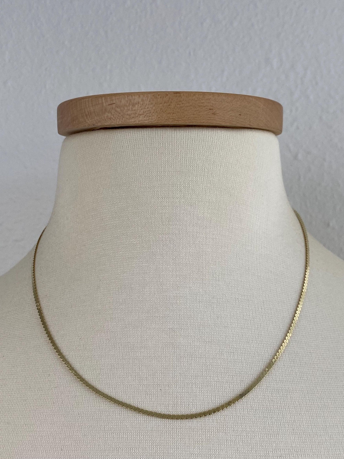 Vintage Solid 14k Yellow Gold Serpentine Chain Necklace - 18.5 inches
