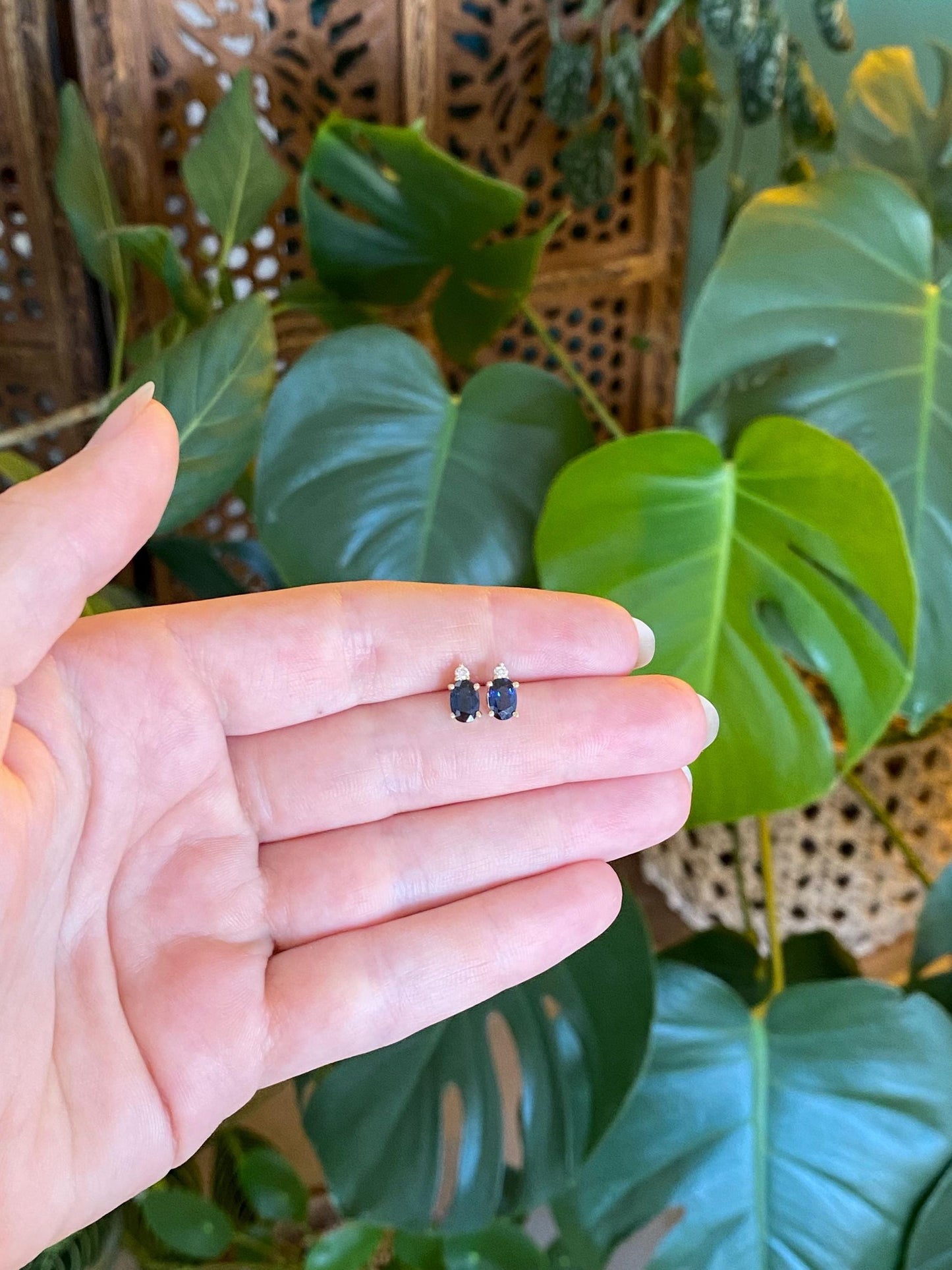 Solid 14k Yellow Gold Diamond Blue Sapphire Stud Earrings