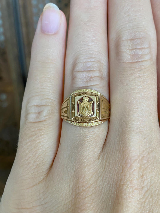 Vintage Solid 10k Yellow Gold Williamsport High School 1947 Class Ring - Size 5.75
