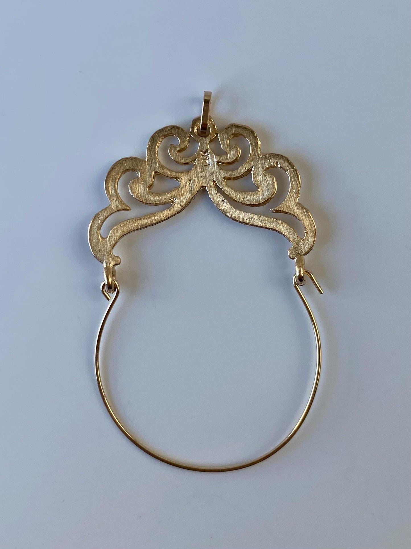 Vintage Solid 14k Yellow Gold Diamond Cut Charm Holder