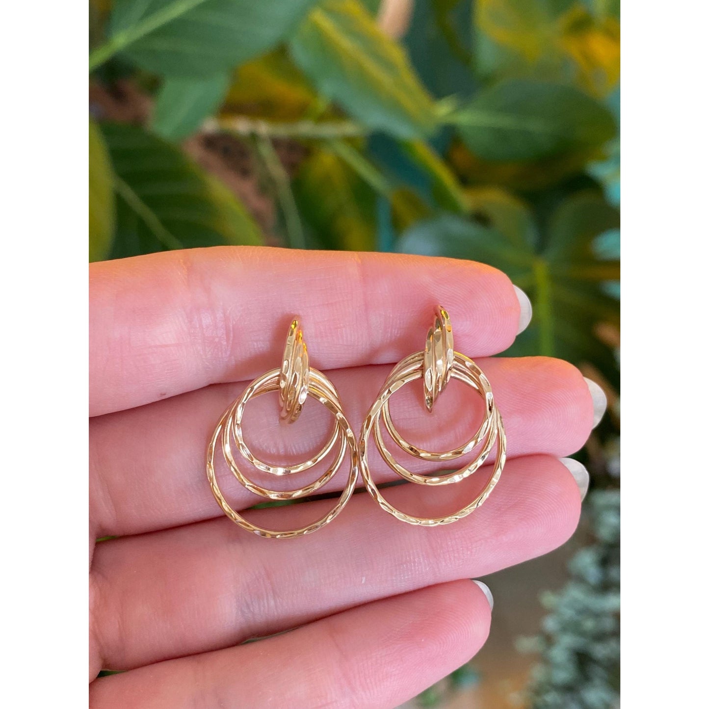 Vintage 14k Yellow Gold Diamond Cut Layered Stud Earrings