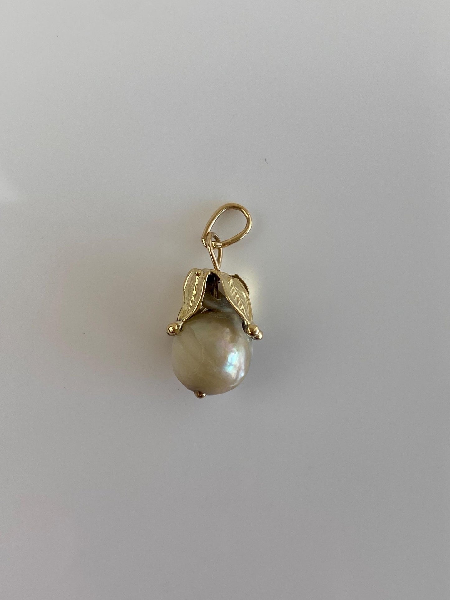 Vintage Solid 14k Yellow Gold Pearl Charm