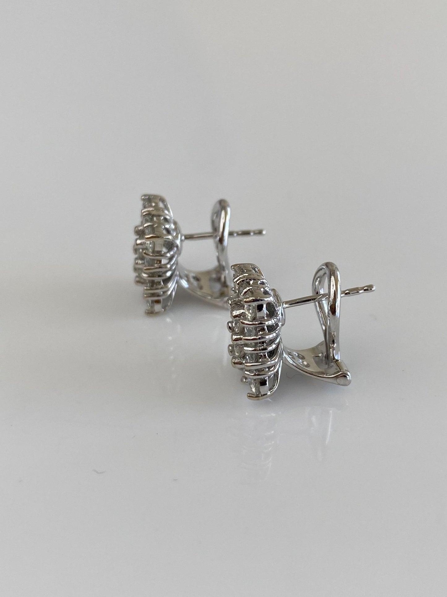 Vintage Solid 14k White Gold Diamond Square Stud Earrings