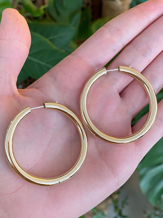 Vintage 14k Yellow Gold Chunky Hoop Earrings