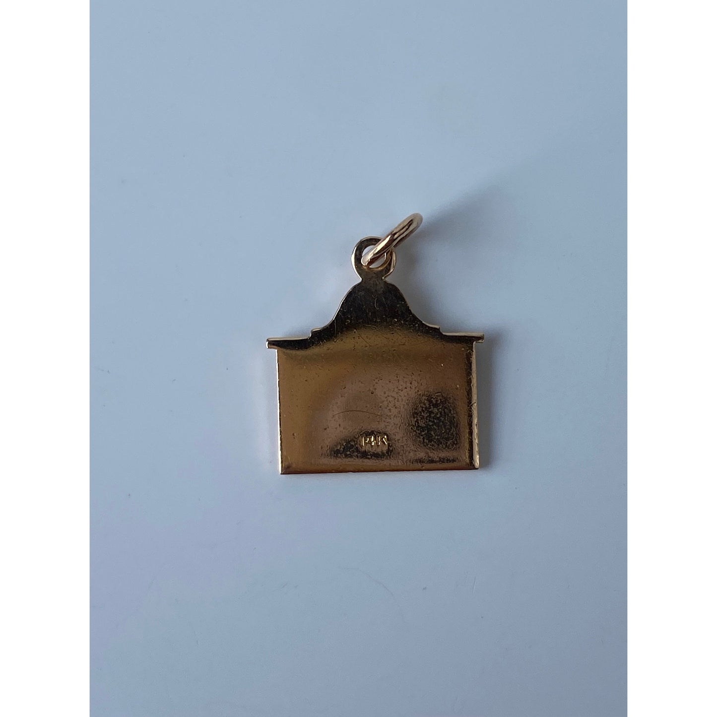 Vintage Solid 14k Yellow Gold Enamel Stockings Fireplace Christmas Charm