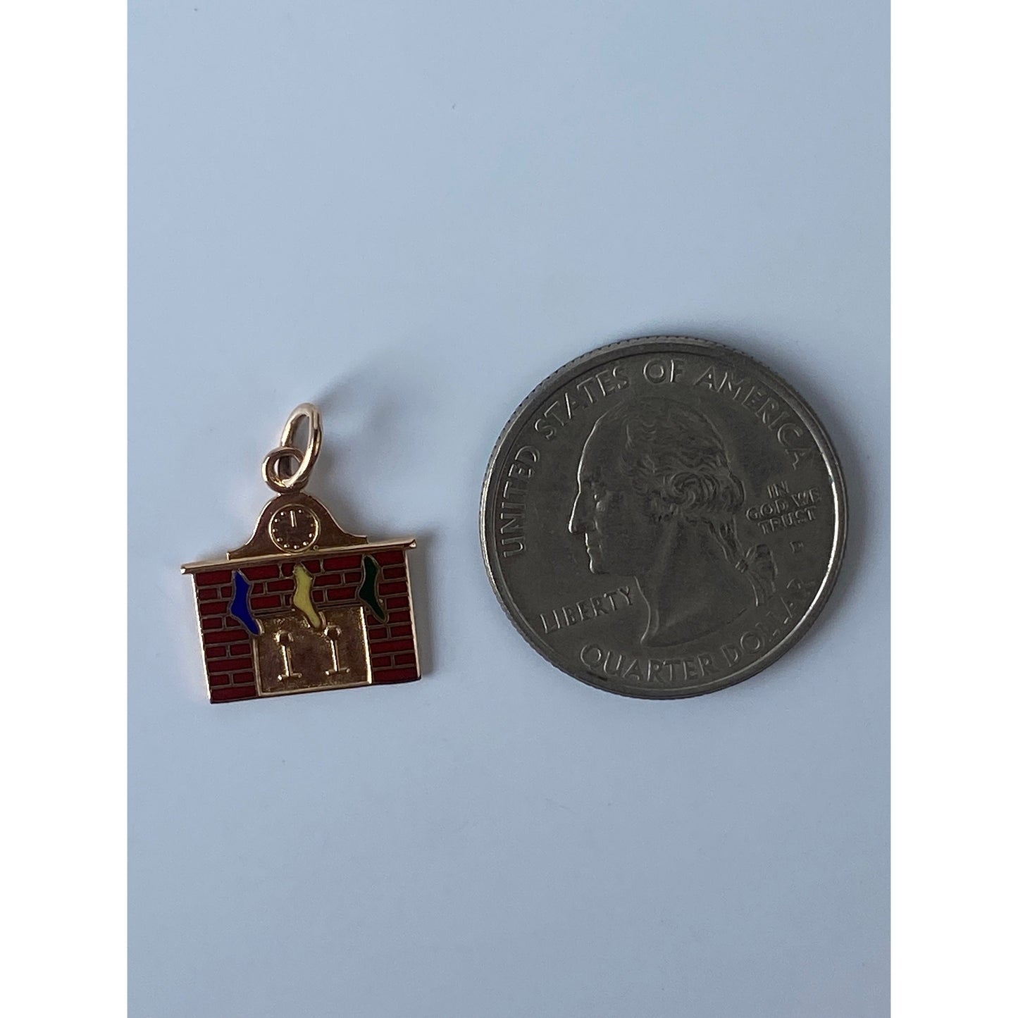 Vintage Solid 14k Yellow Gold Enamel Stockings Fireplace Christmas Charm