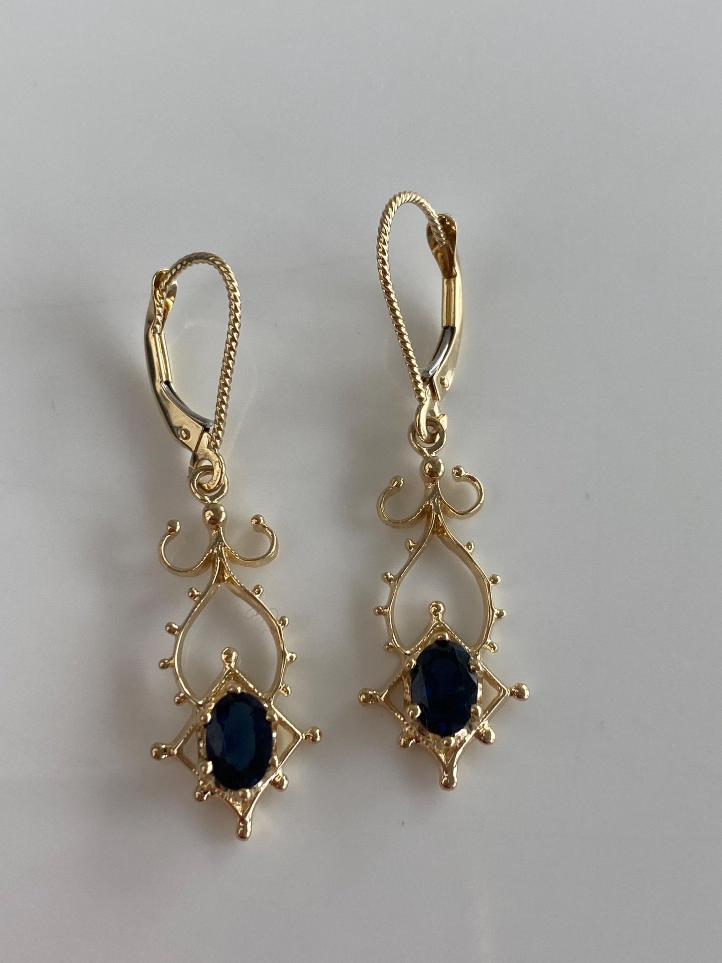 Vintage Solid 14k Yellow Gold Blue Sapphire Ornate Dangle Earrings