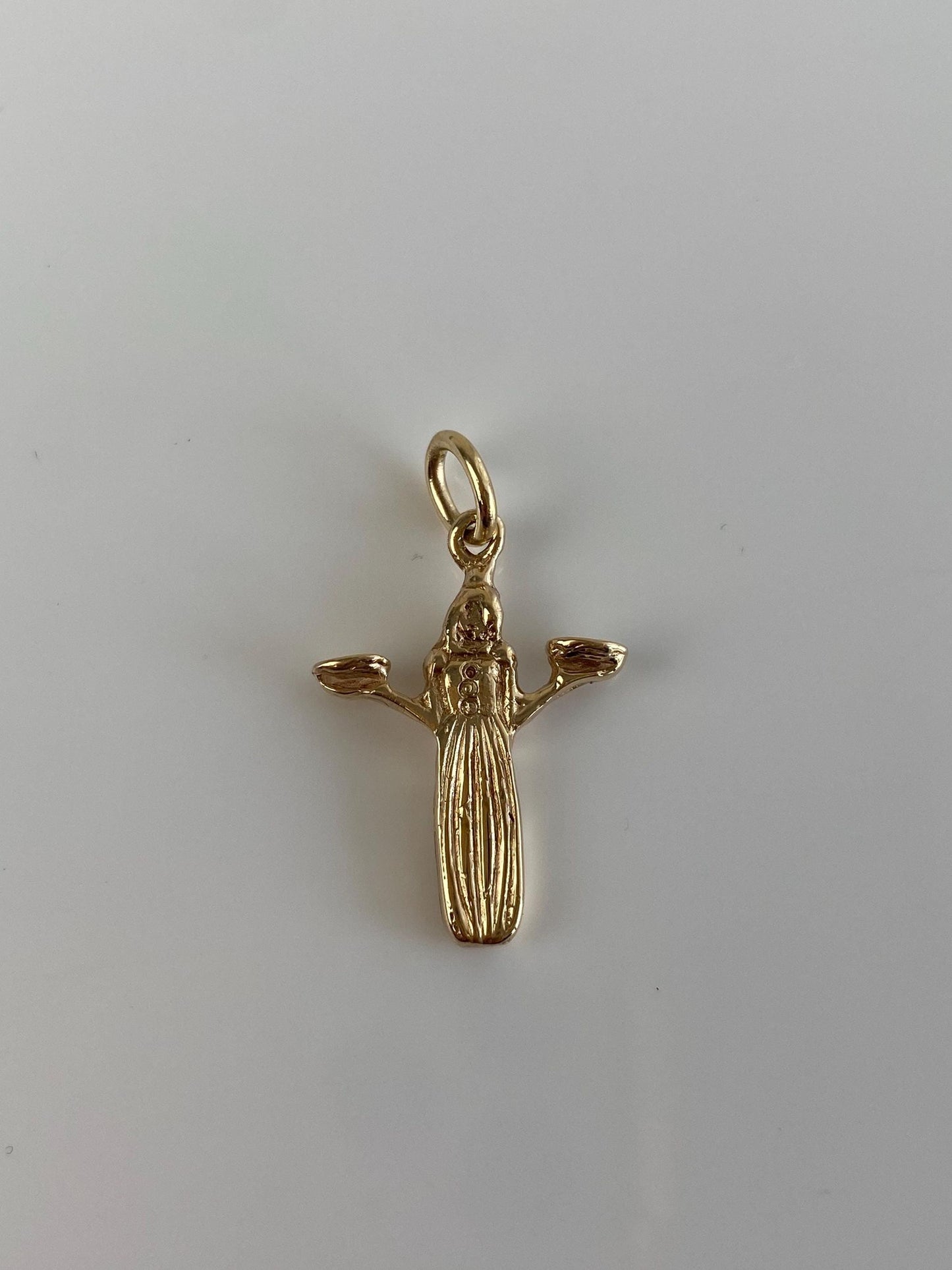 Vintage Solid 14k Yellow Gold Savannah Bird Girl Statue Charm