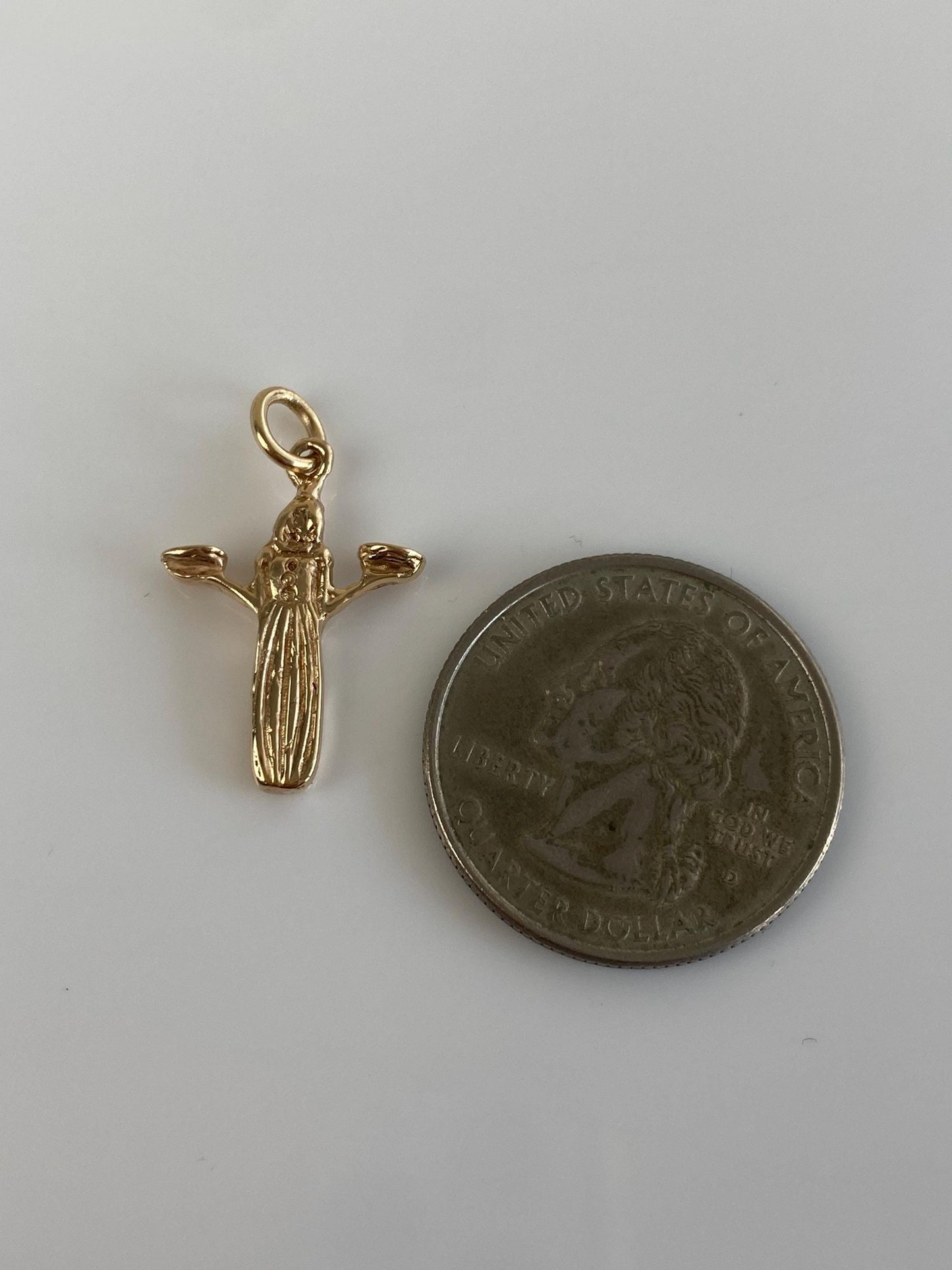 Vintage Solid 14k Yellow Gold Savannah Bird Girl Statue Charm