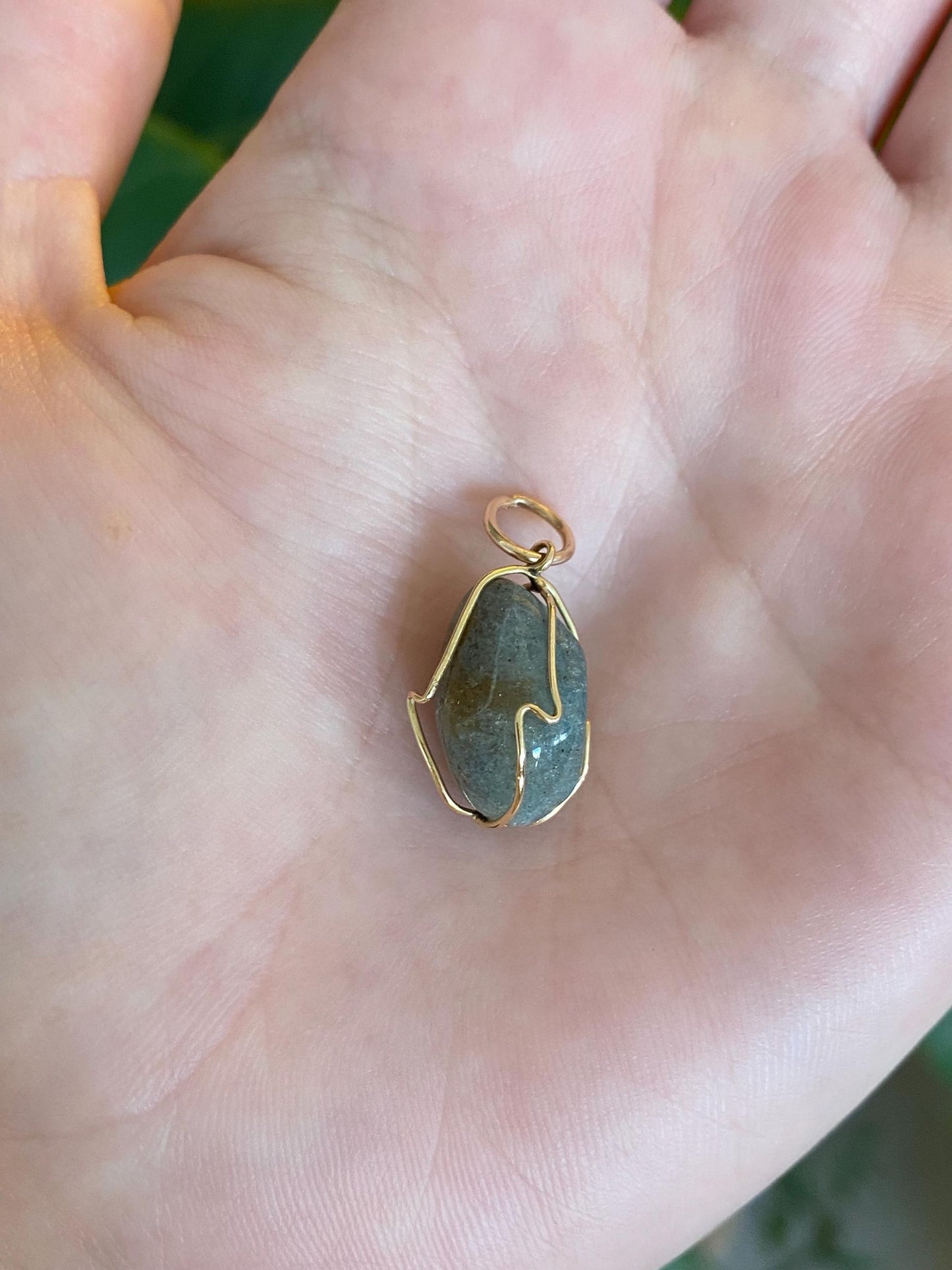 Vintage Solid 14k Yellow Gold Stone Wire Wrapped Charm