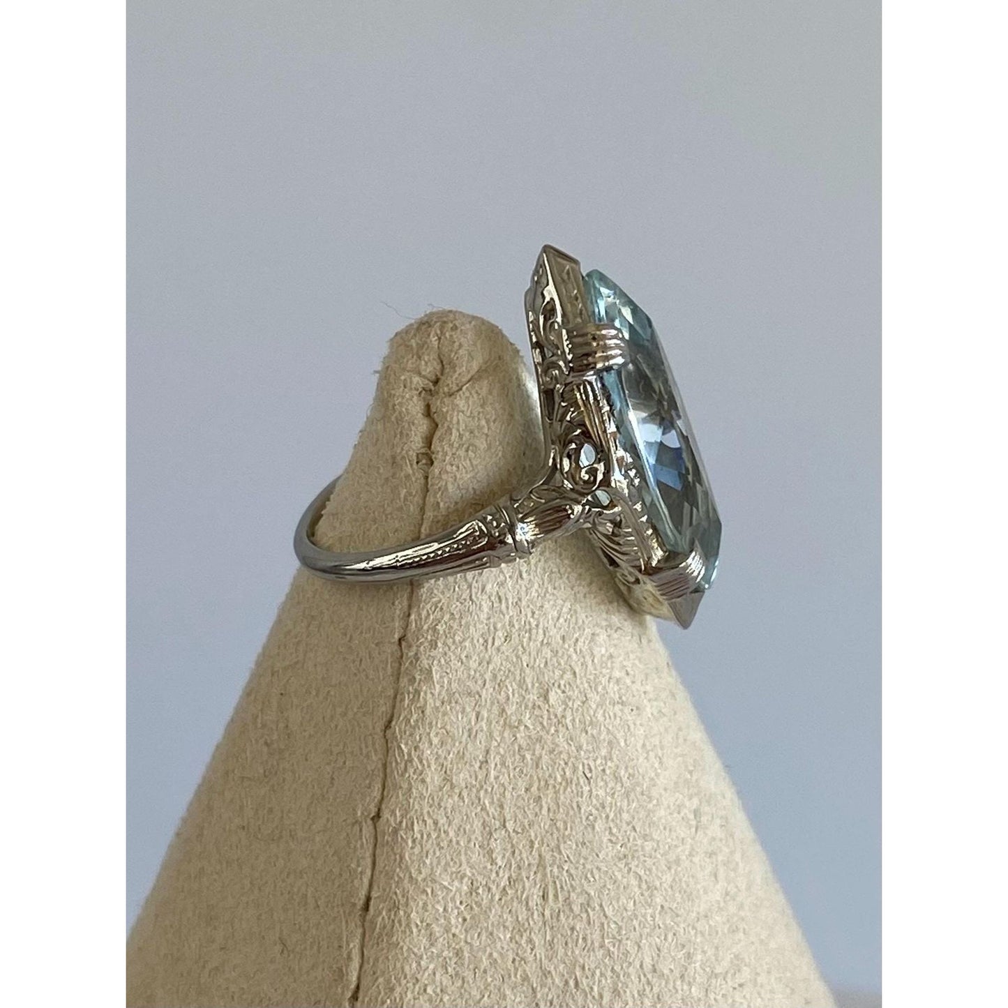 Vintage Solid 18k White Gold Topaz Art Deco Ring - Size 2.5