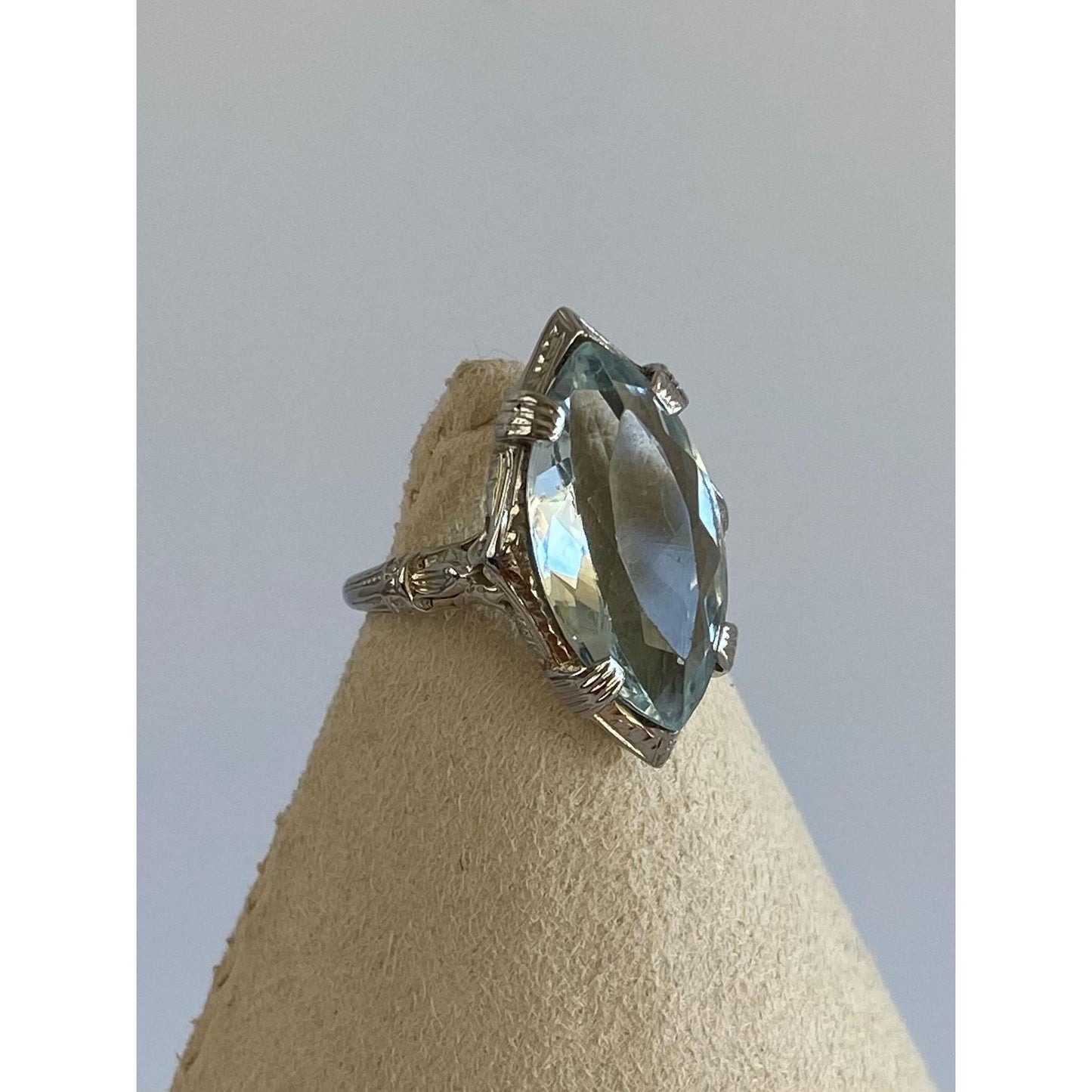 Vintage Solid 18k White Gold Topaz Art Deco Ring - Size 2.5