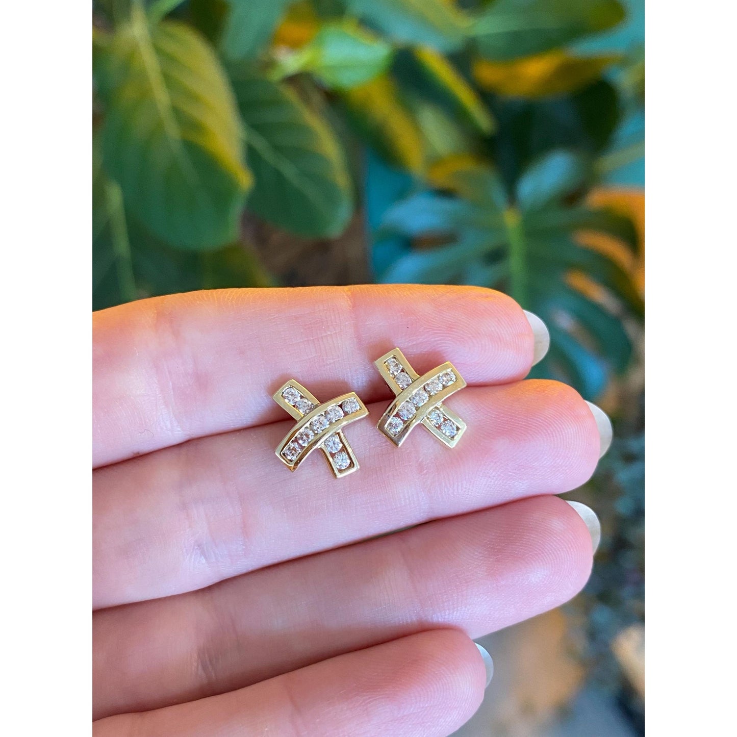 Vintage Solid 14k Yellow Gold Cubic Zirconia X Stud Earrings