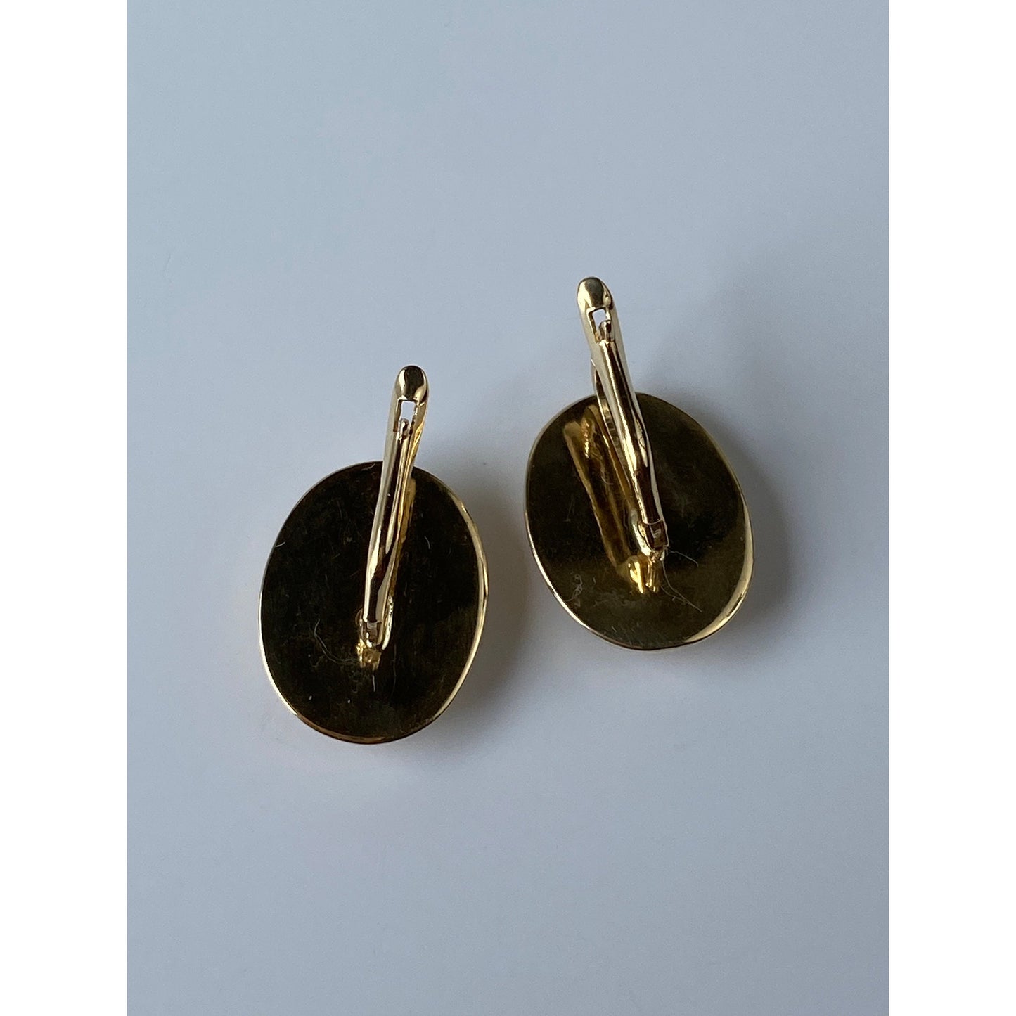 Vintage Solid 14k Yellow Gold Cameo Dangle Earrings