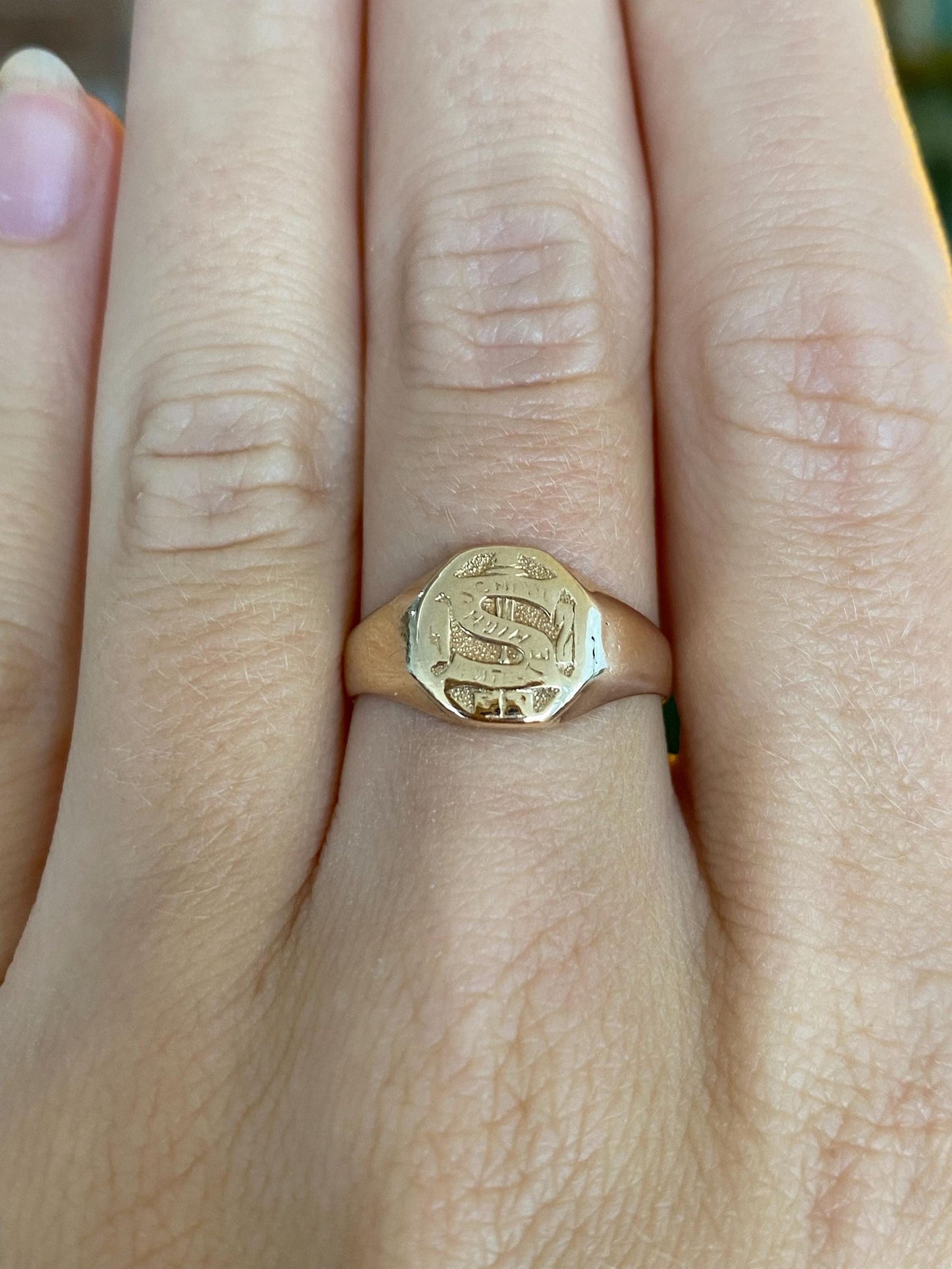 Vintage Solid 10k Yellow Gold Money Sign Signet Ring - Size 6.75