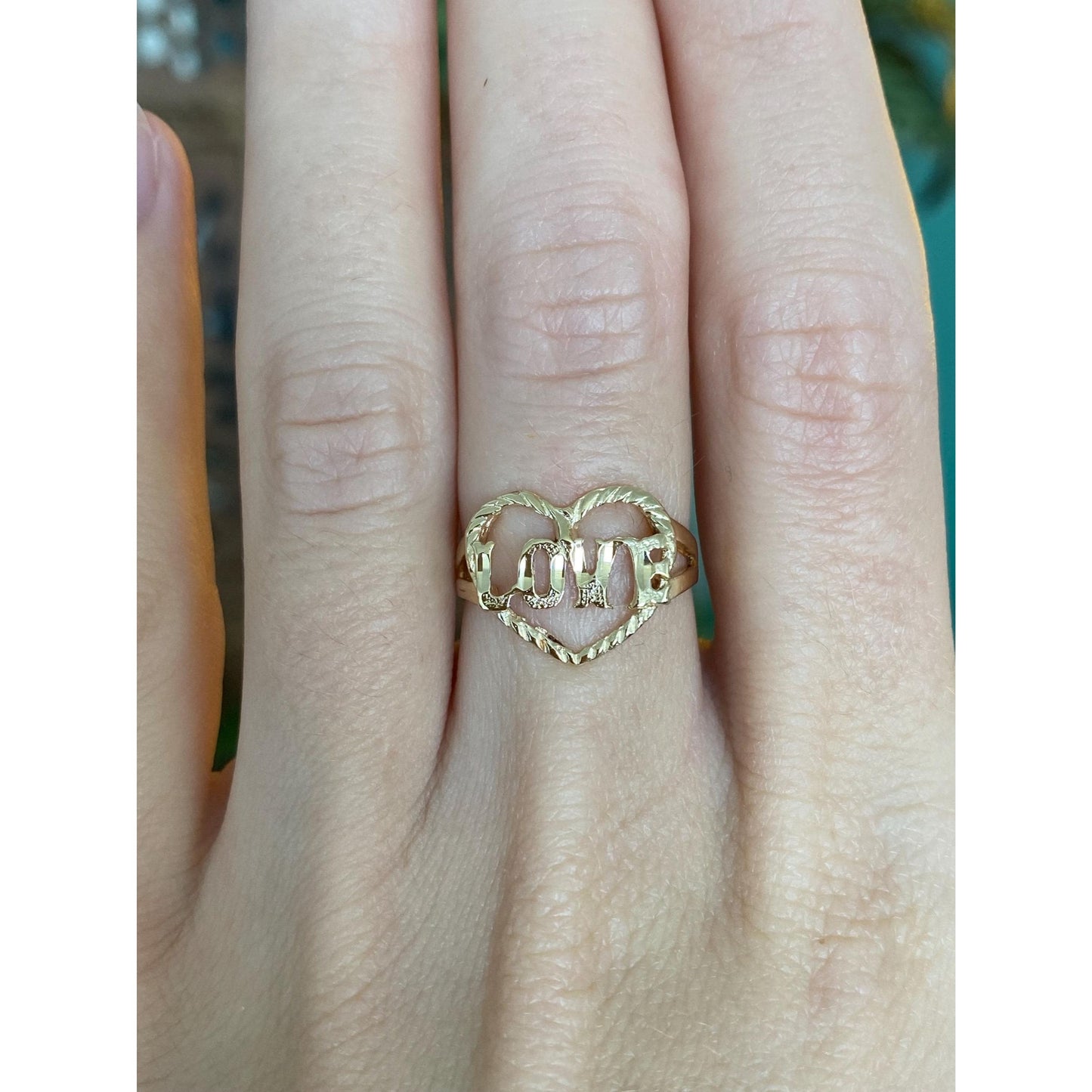Vintage Solid 14k Yellow Gold Love Heart Ring - Size 5.75