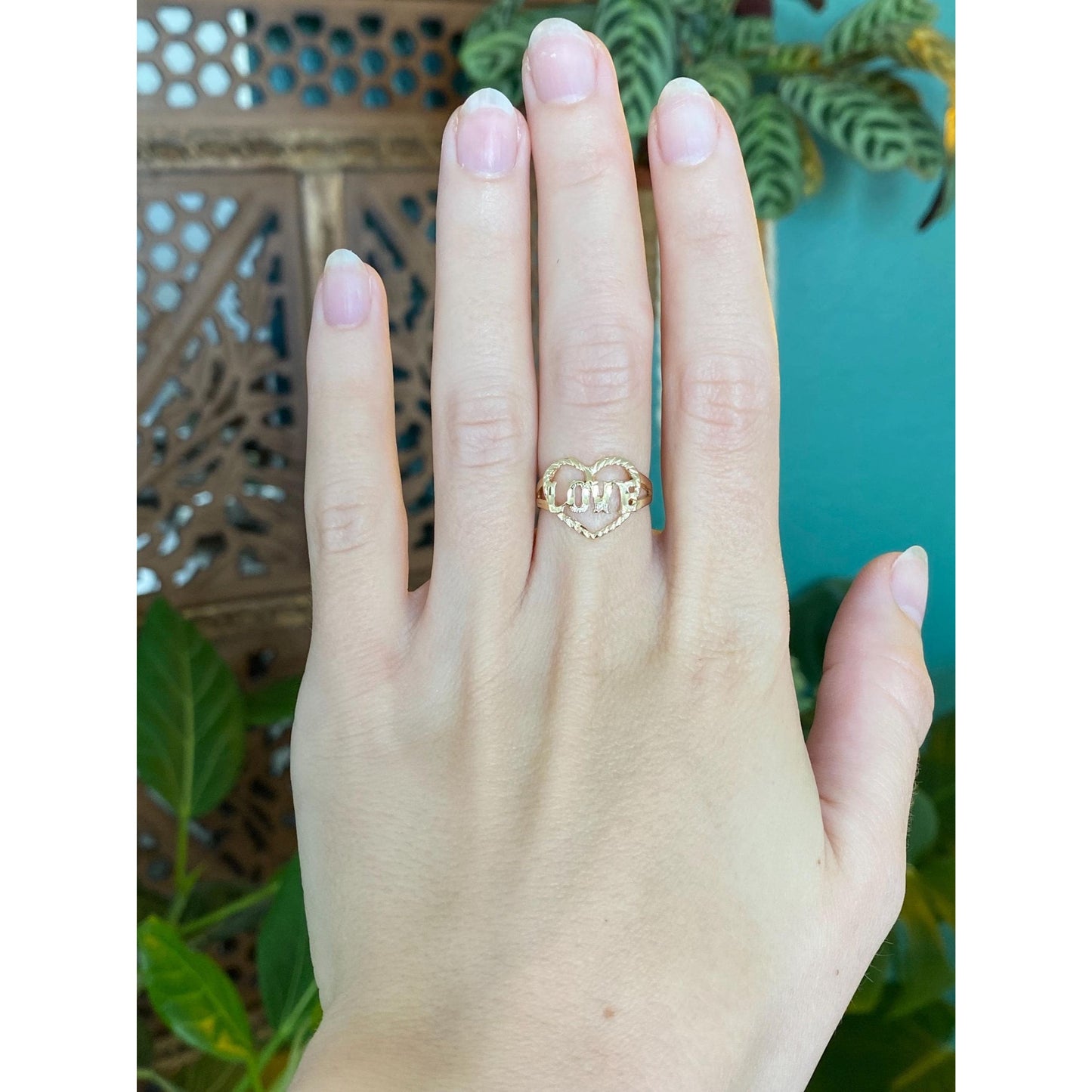 Vintage Solid 14k Yellow Gold Love Heart Ring - Size 5.75