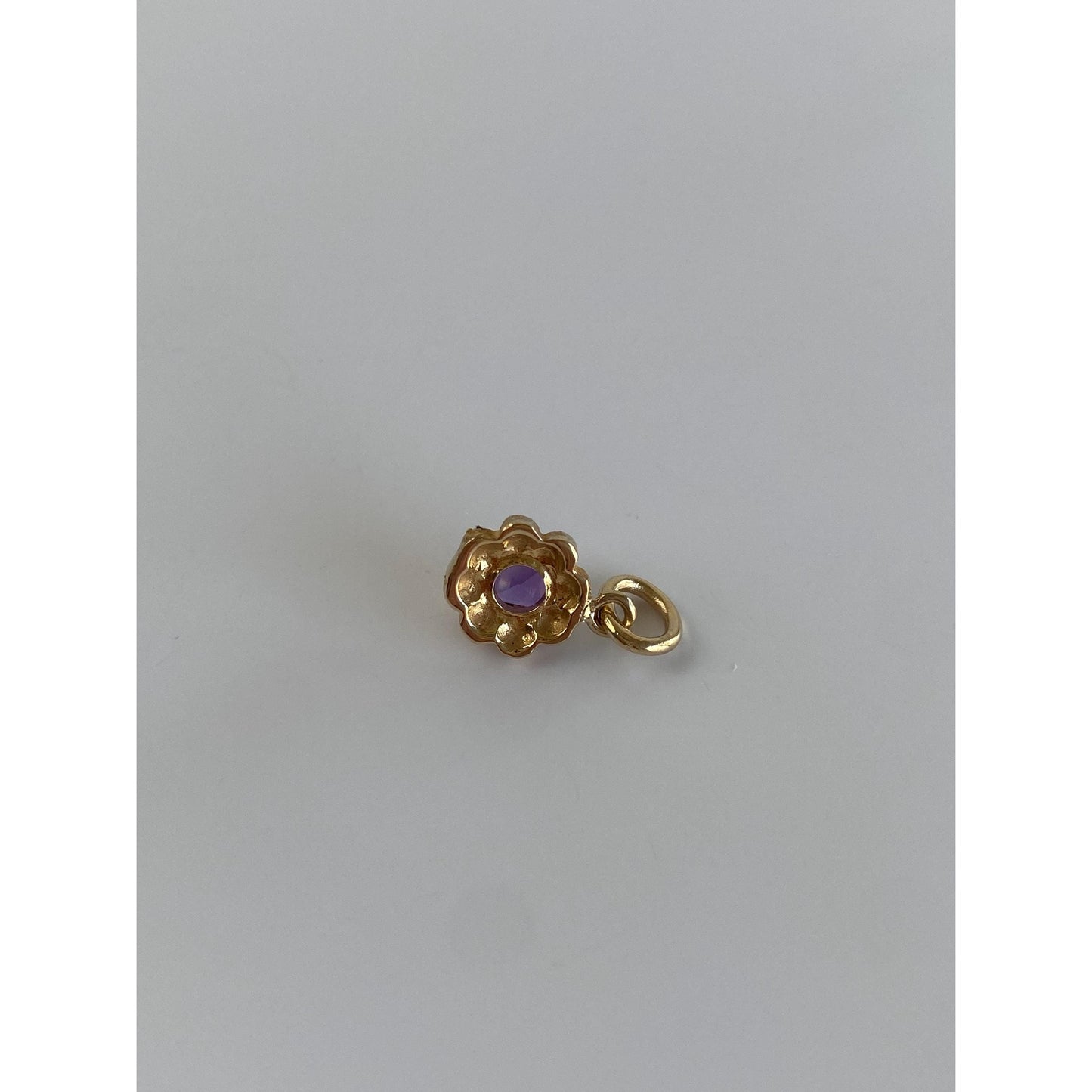 Vintage Solid 14k Yellow Gold Amethyst Ornate Round Charm