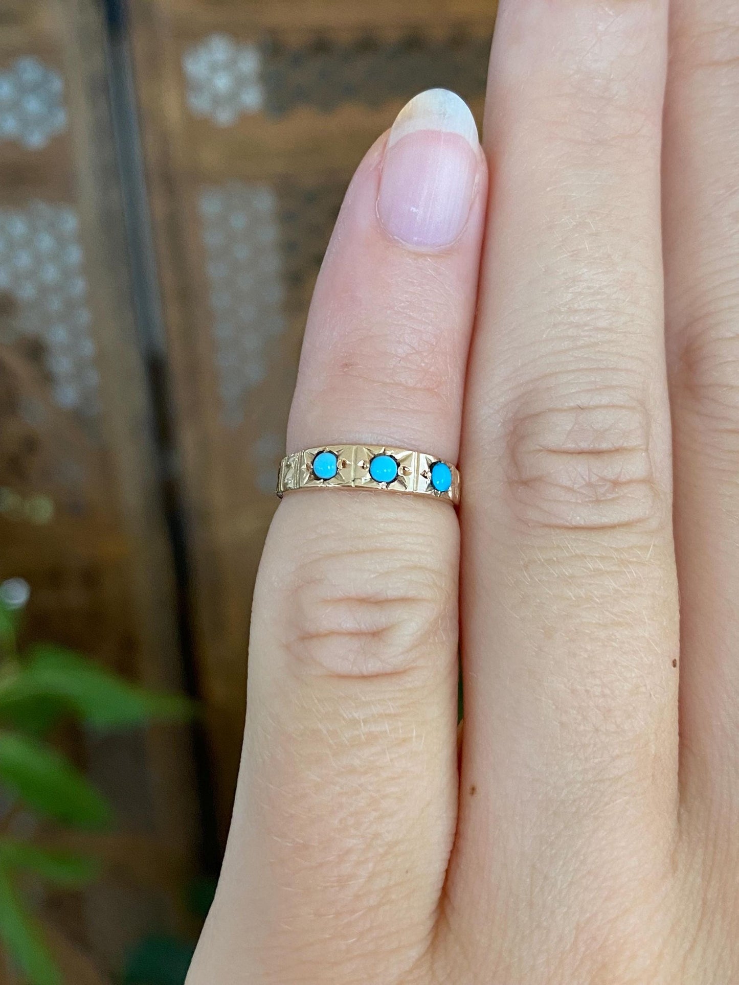 Vintage Solid 10k Rosey Gold Turquoise Diamond Cut Ring - Size 1.75