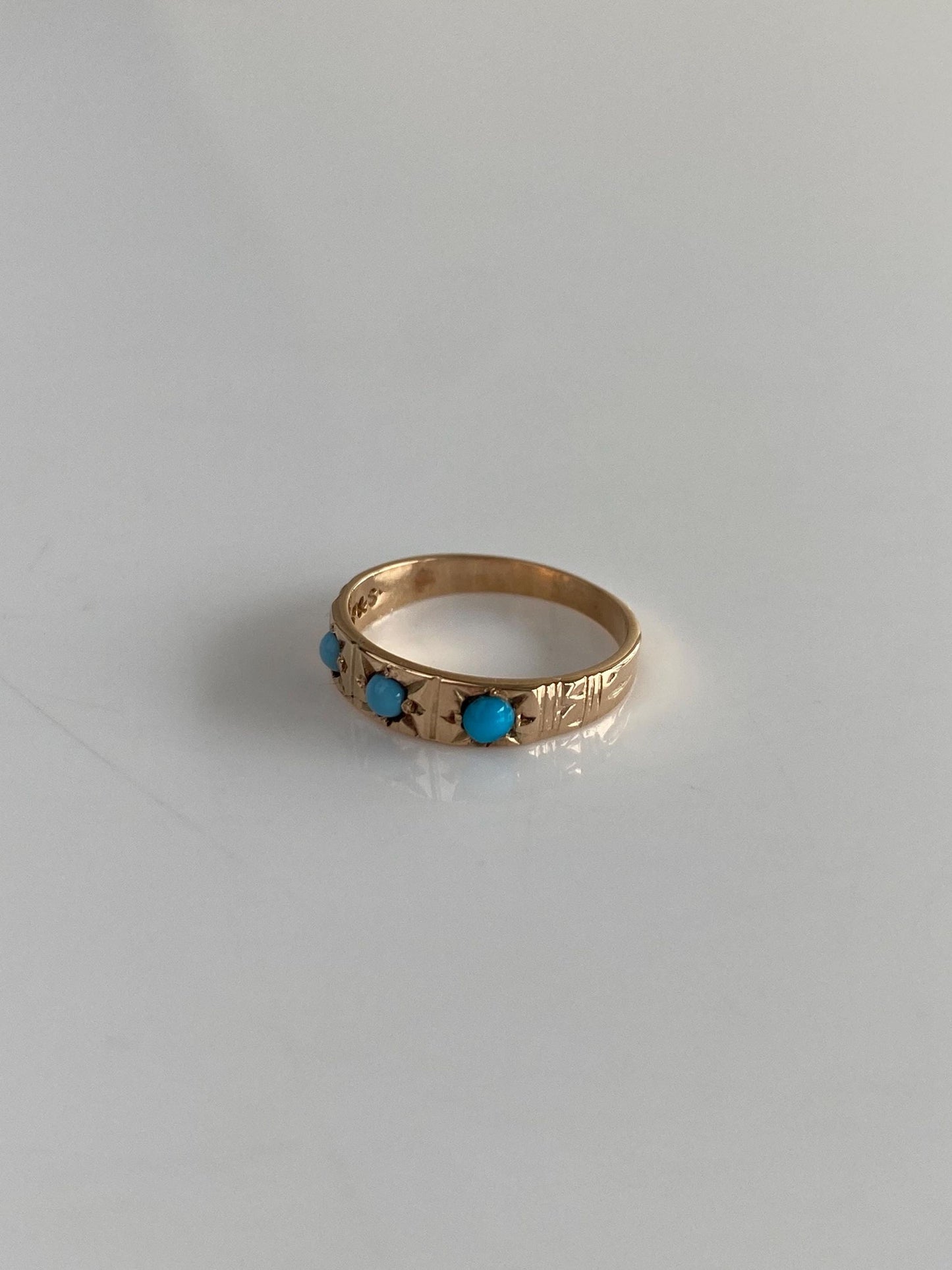Vintage Solid 10k Rosey Gold Turquoise Diamond Cut Ring - Size 1.75