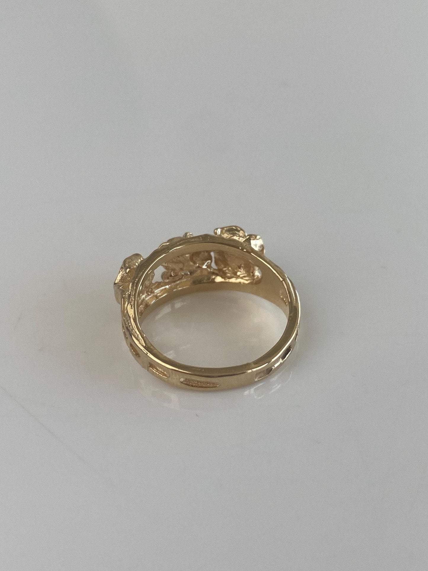 Vintage Solid 14k Yellow Gold Roses Ring - Size 6